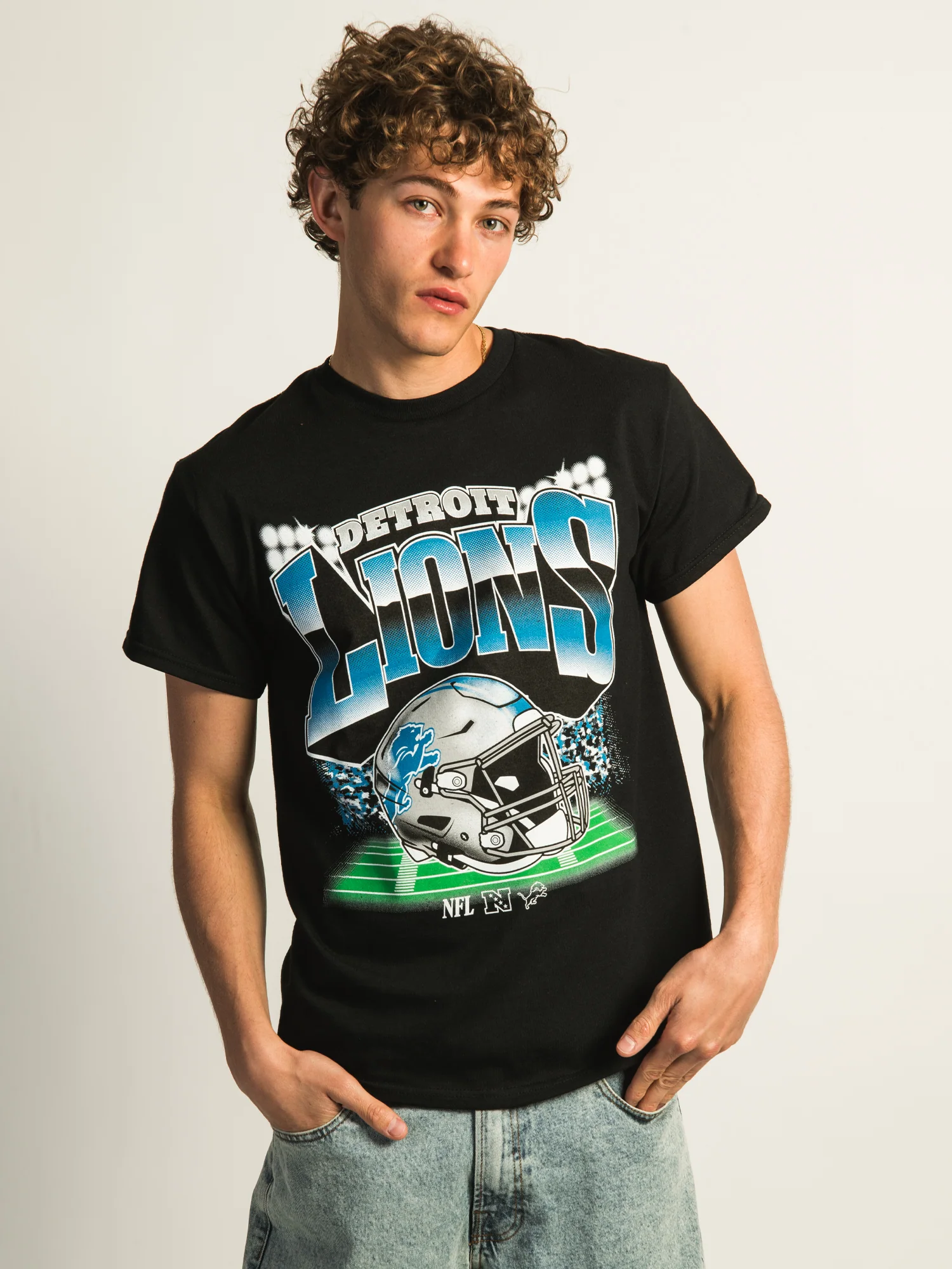 47 DETROIT LIONS BLINDSIDE T-SHIRT