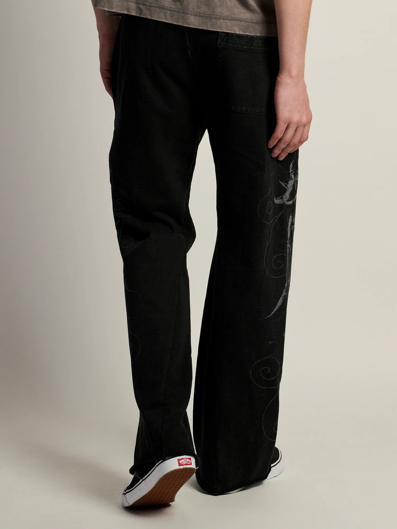 AFFLICTION SKELETON BAGGY SWEATPANT -NOIR - Image 4