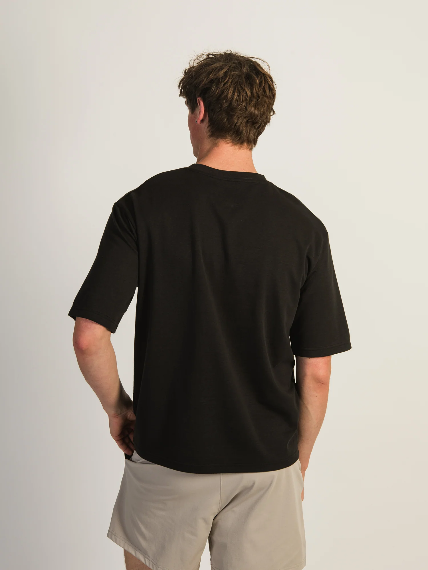 KOLBY KEEP COOL BOXY FIT TEE - BLACK - Image 2