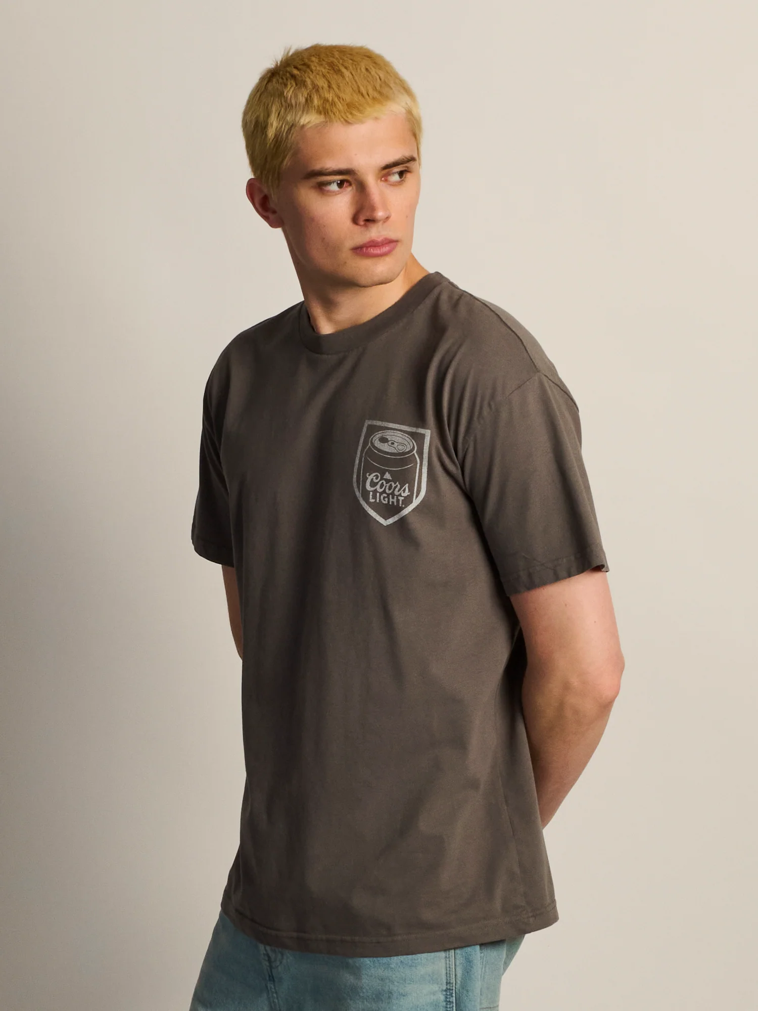 COORS GOLF T-SHIRT - Image 4