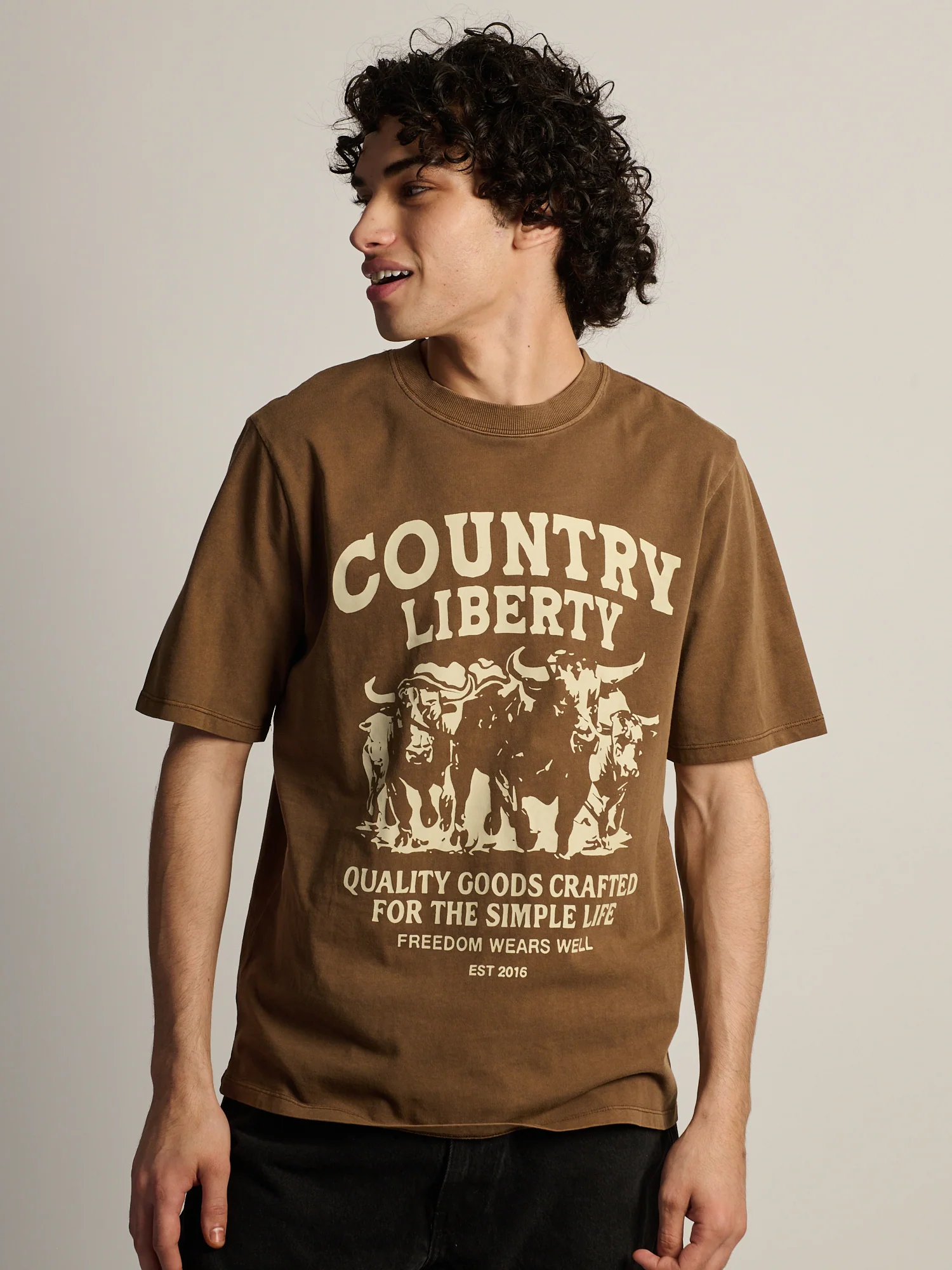 COUNTRY LIBERTY STAMPEDE T-SHIRT -WASHED - Image 2