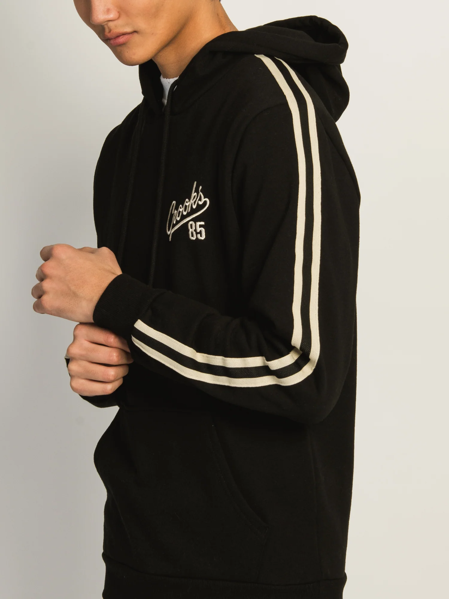 CROOKS & CASTLES 85' KNIT HOOD - BLACK - Image 3