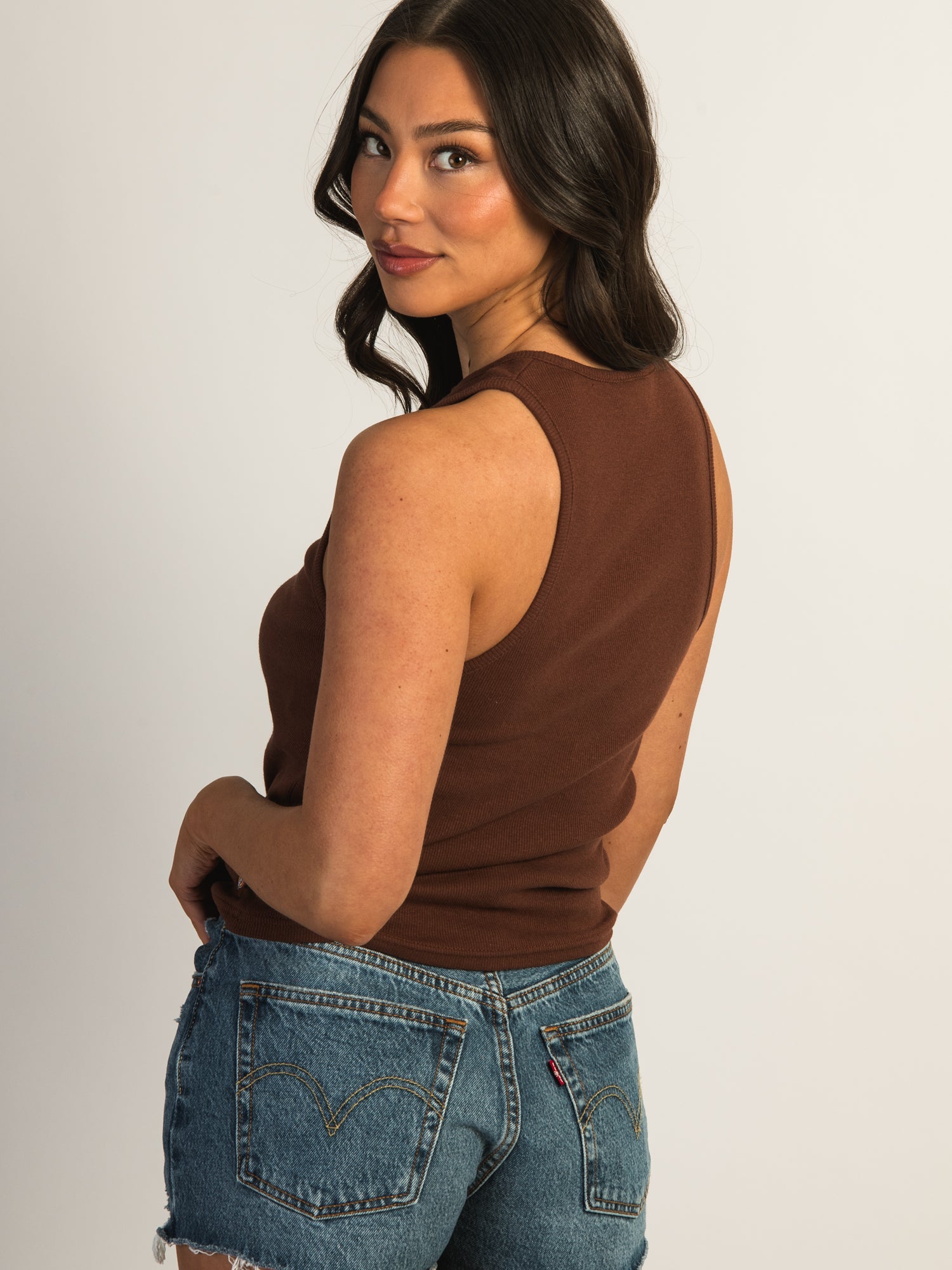 DICKIES V-NECK TANK TOP - CAPPUCCINO - Image 6