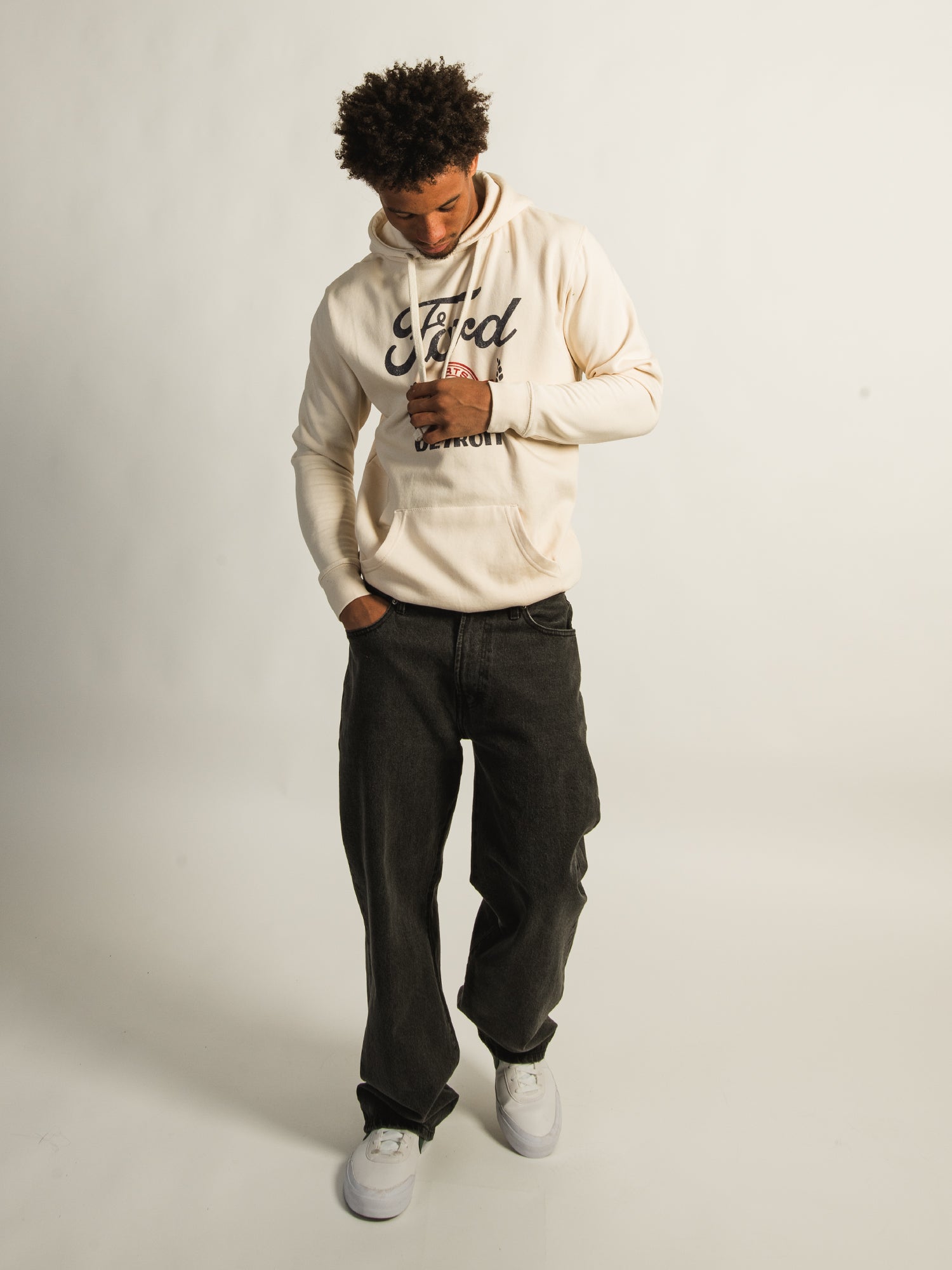 FORD MOTOR CO PULLOVER HOODIE - Image 4