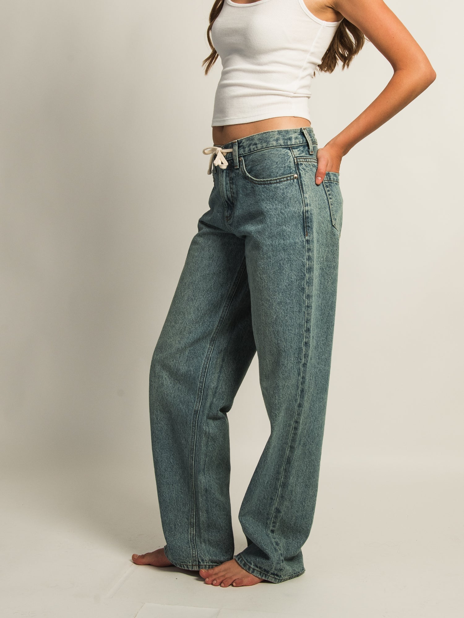 HARLOW BAGGY BOYFRIEND JEAN TIE WAIST - MID WASH - Image 5