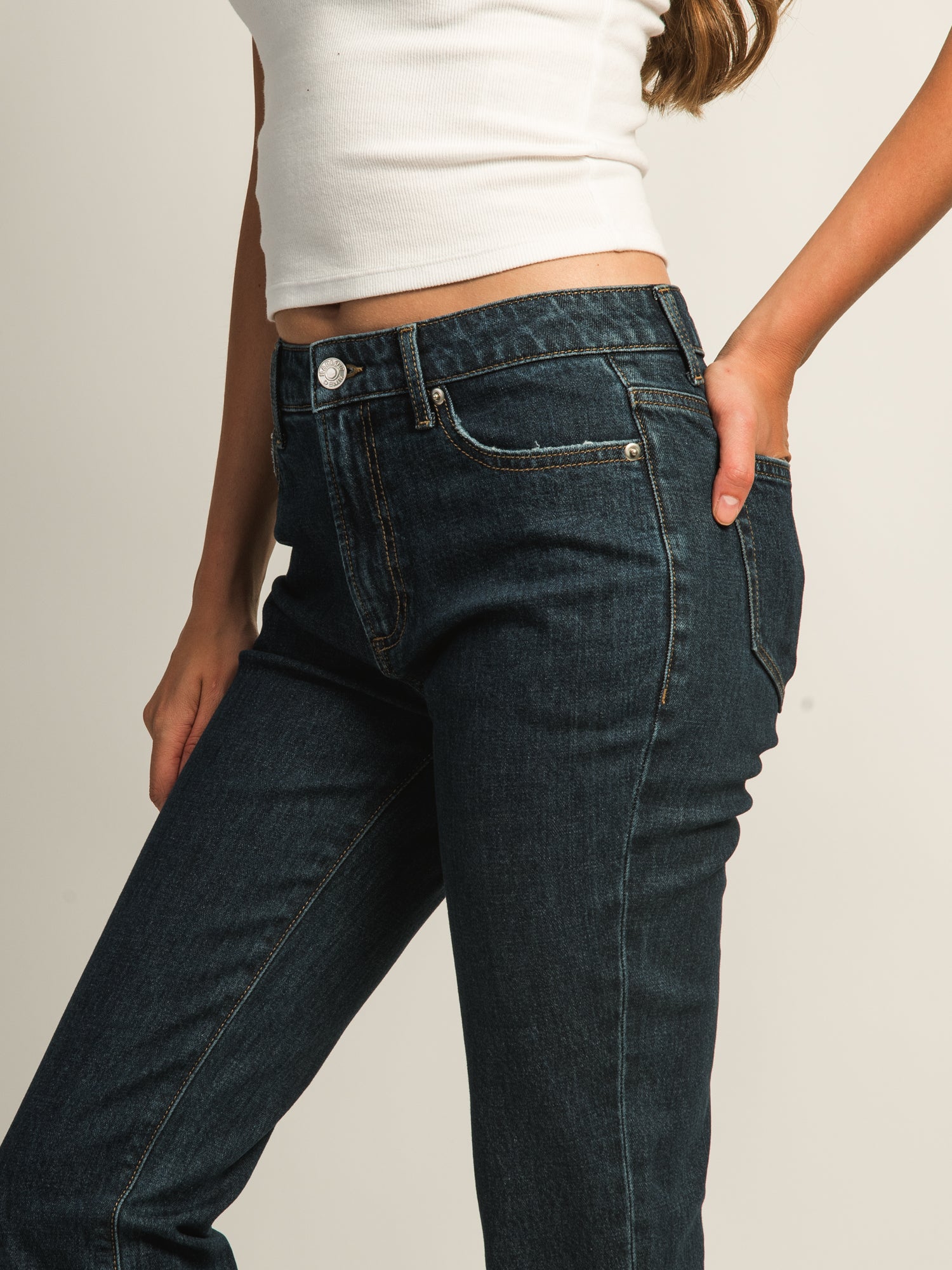HARLOW BOOTCUT JEAN - DARK WASH - Image 4