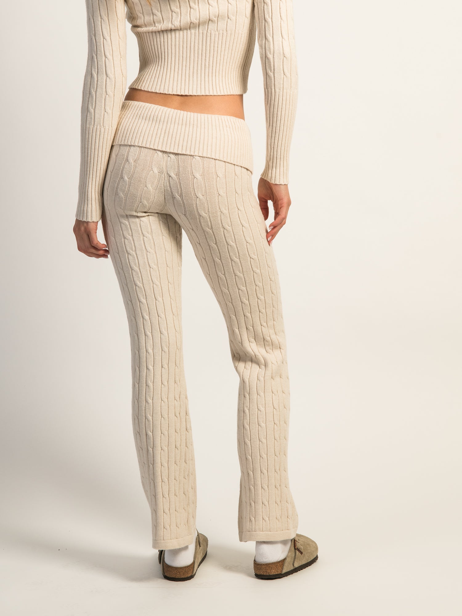 HARLOW BROOKE CABLE KNIT FLARE PANT - OATMEAL - Image 4