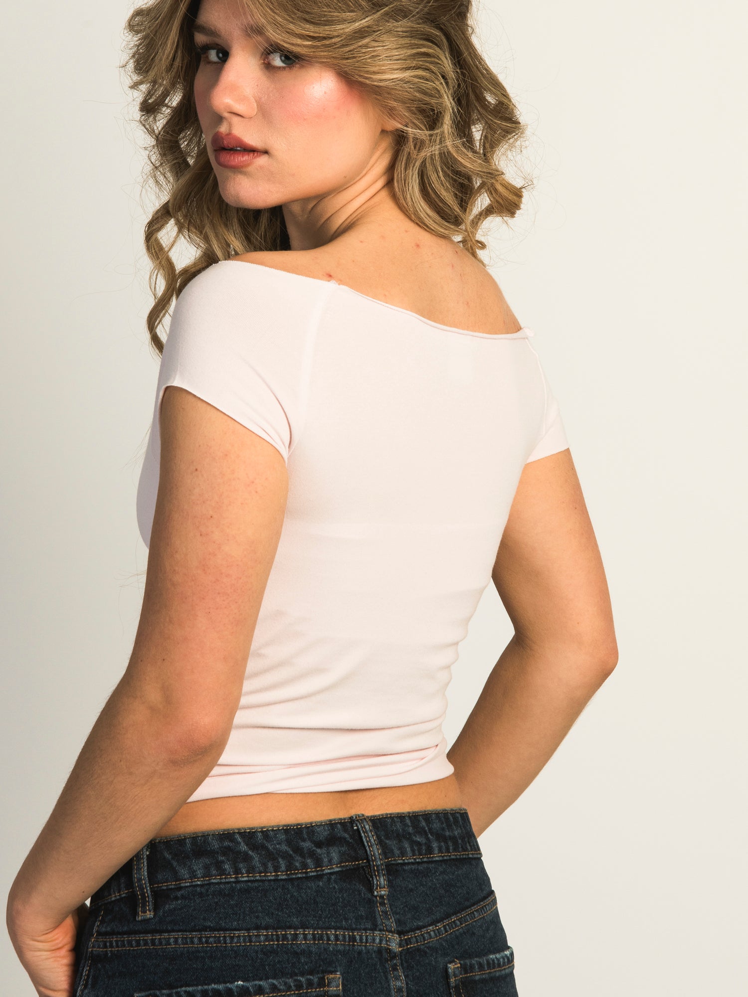HARLOW CLAIRE TEE - BABY PINK - Image 5
