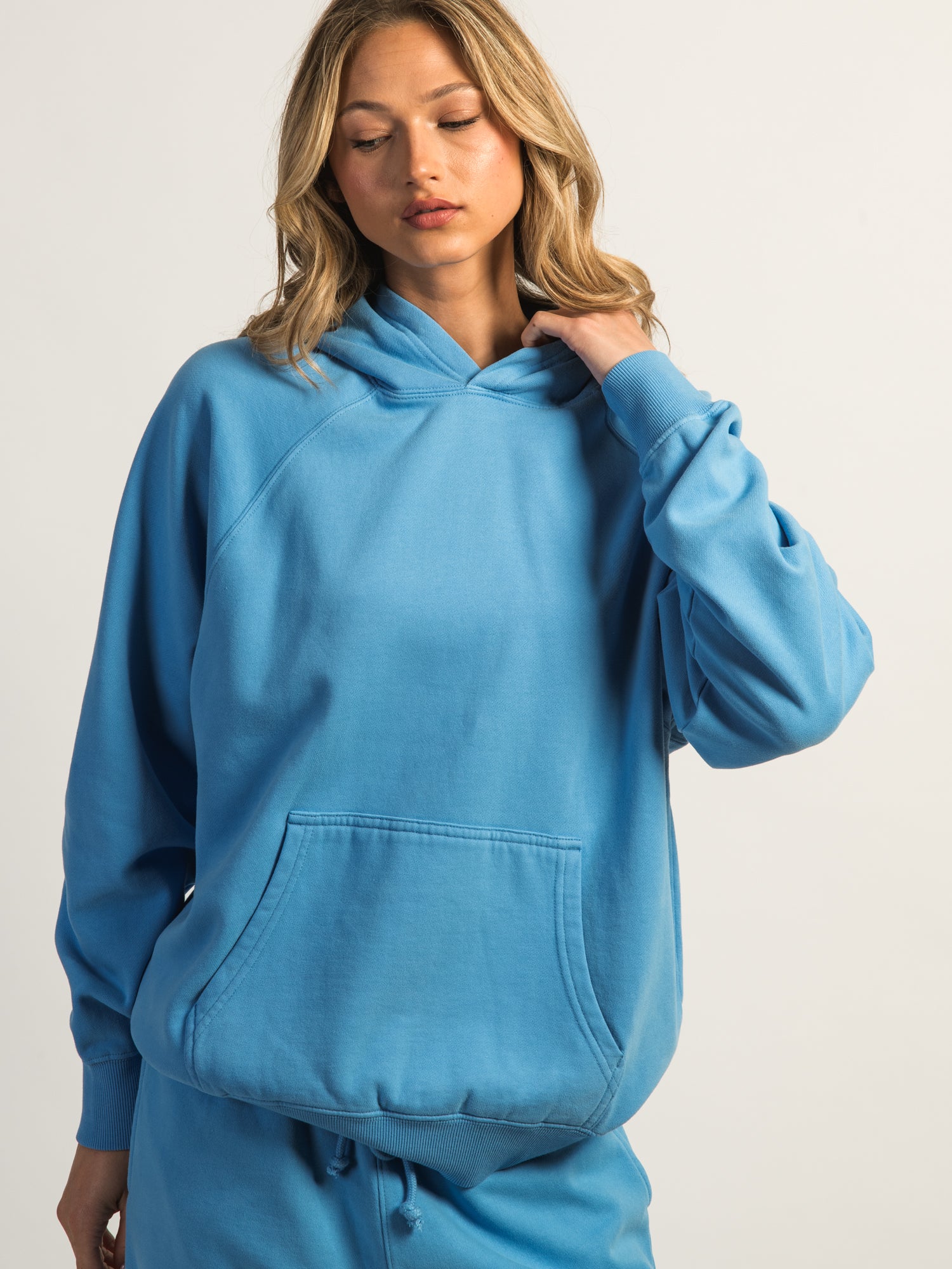 HARLOW CLOUD HOODIE - ELECTRIC BLUE - Image 4