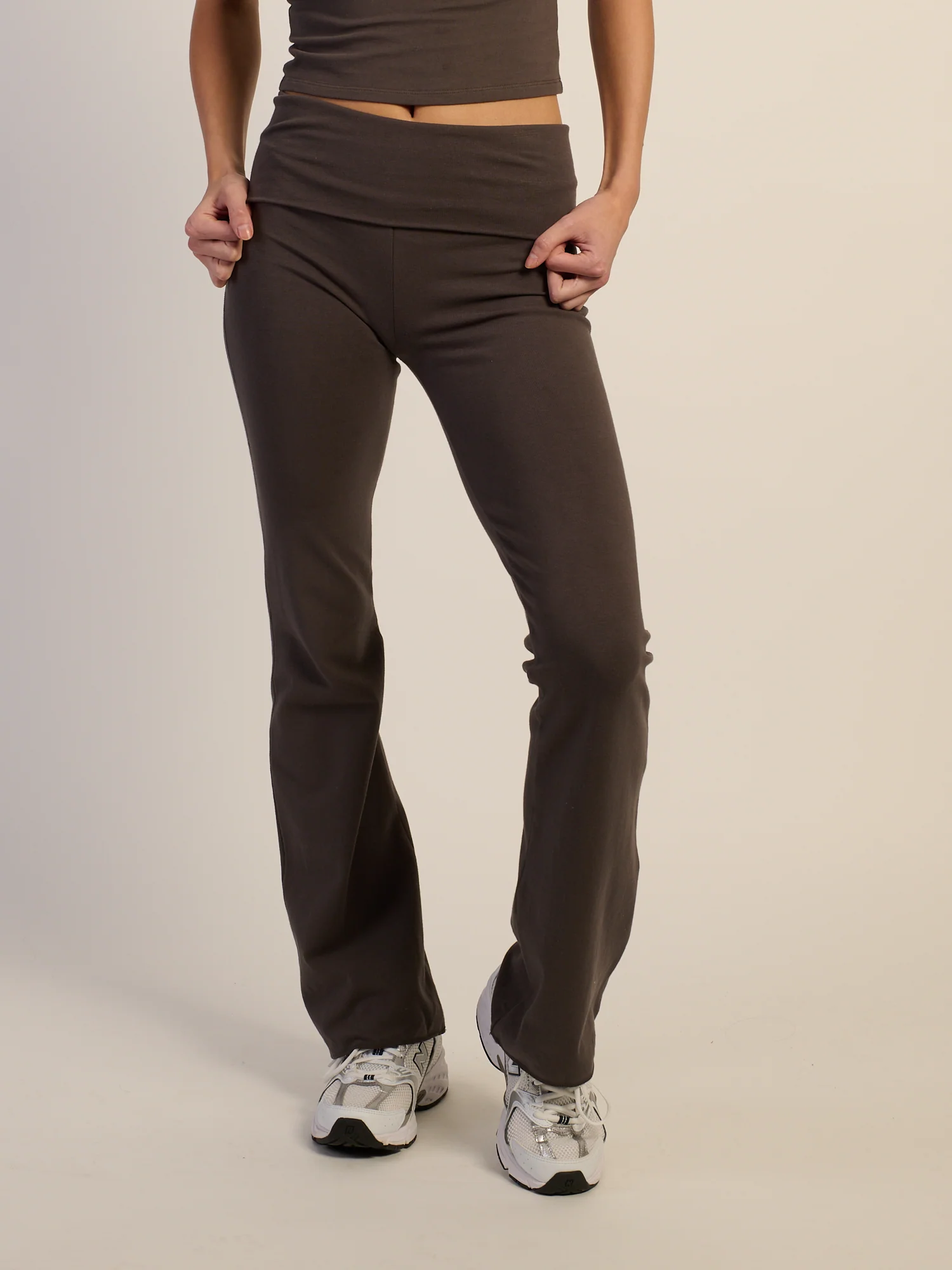 HARLOW ESSENTIAL FOLDOVER PANT - CHARCOAL