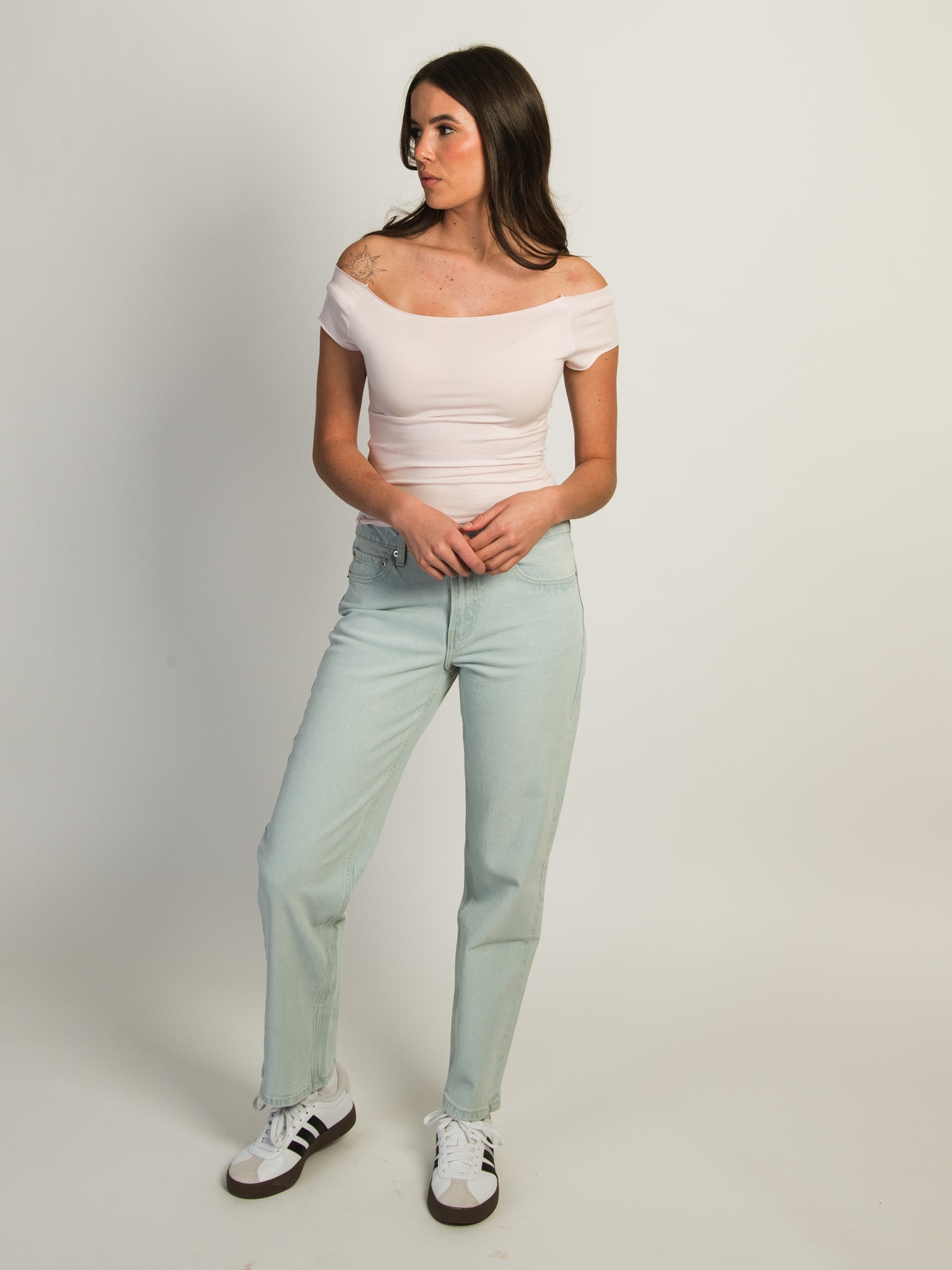 HARLOW MID-RISE STRAIGHT JEAN - Image 5