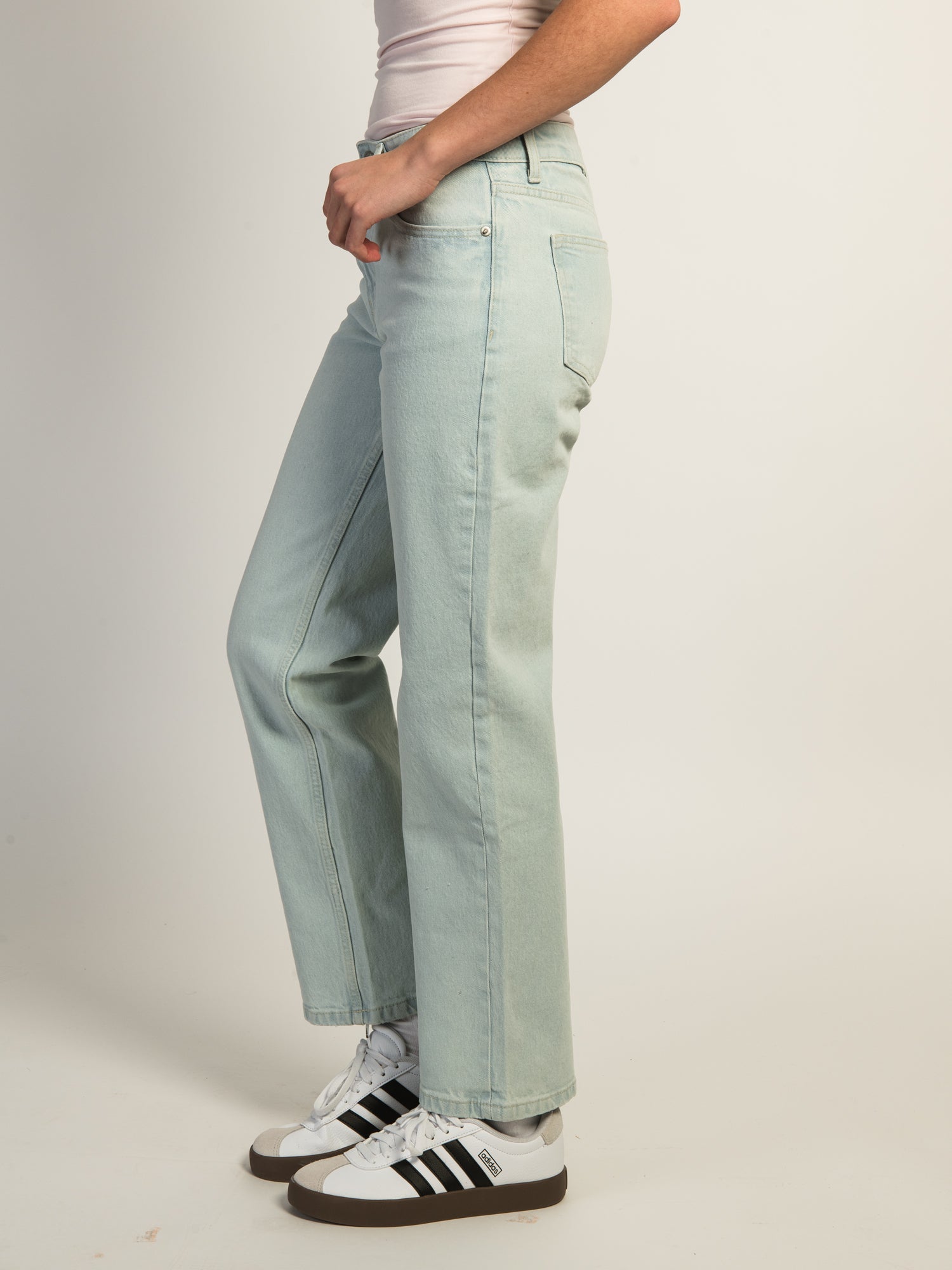HARLOW MID-RISE STRAIGHT JEAN - Image 8