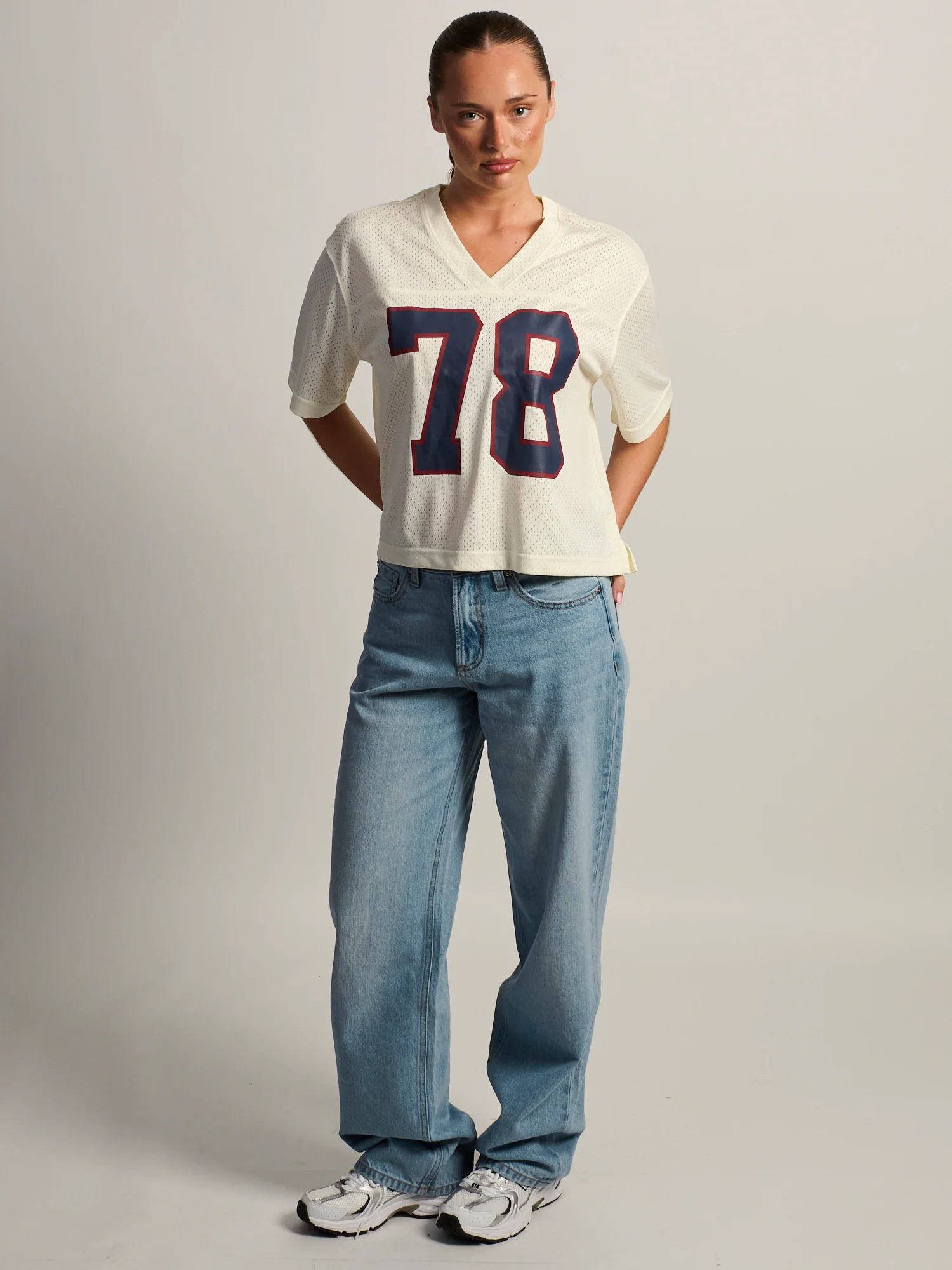 HARLOW PINNY TEE - OFF WHITE - Image 2