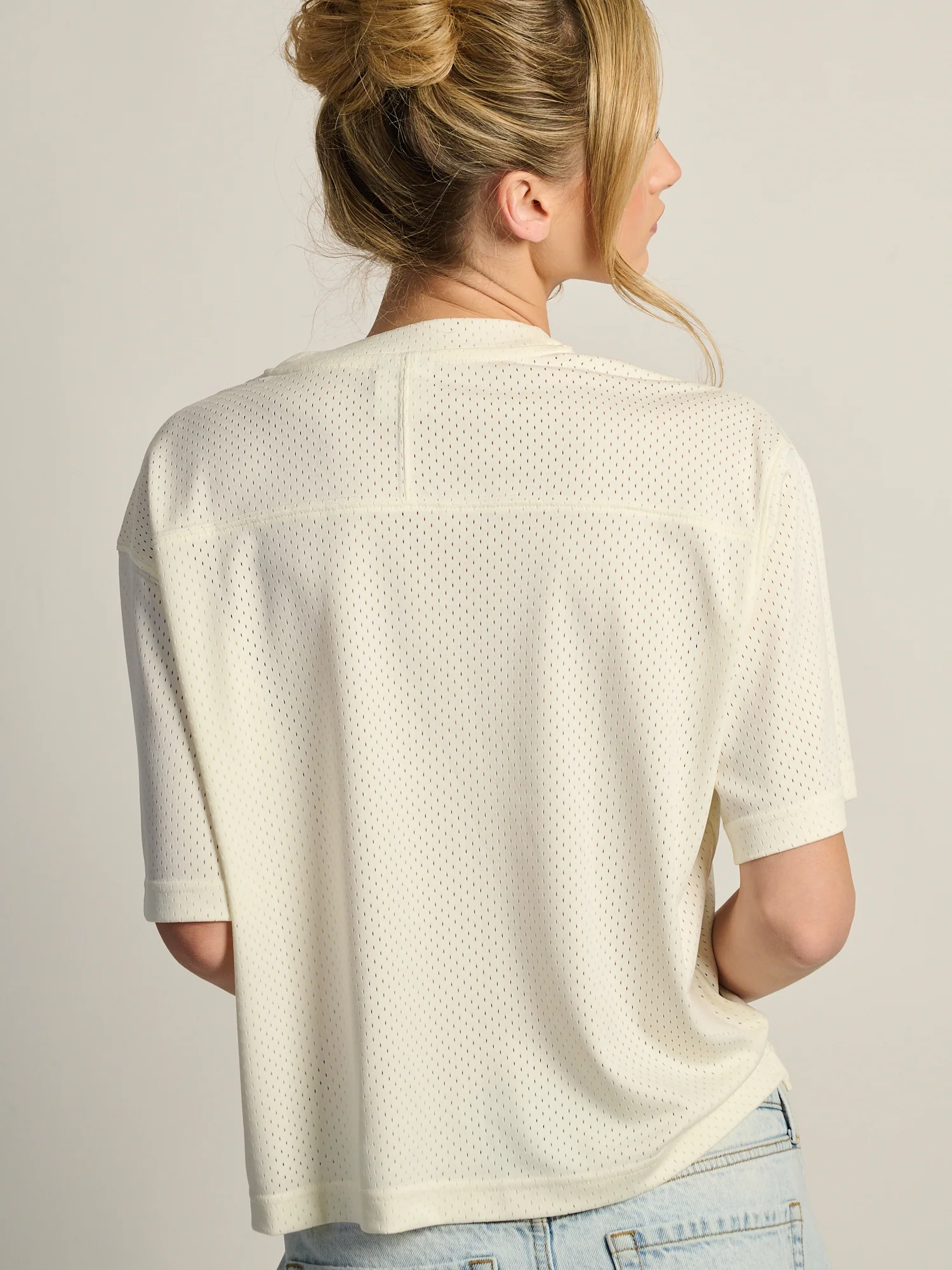 HARLOW PINNY TEE - OFF WHITE - Image 5