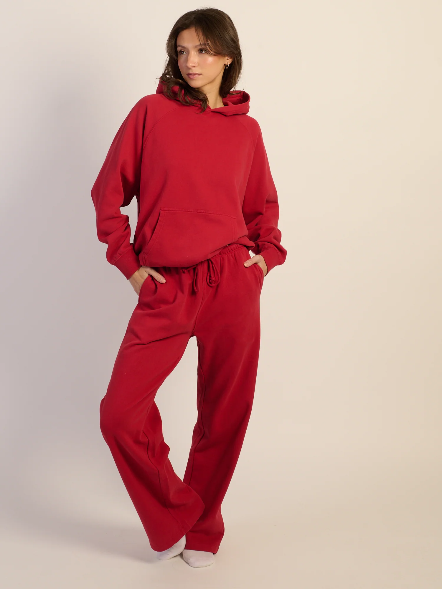 HARLOW STELLA STRAIGHT LEG SWEATPANT - RUBY - Image 2