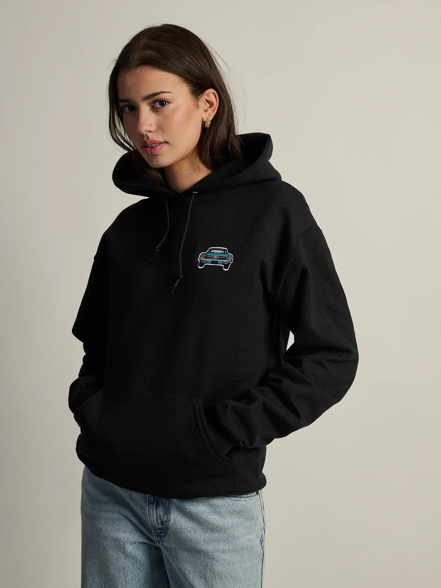 HOTLINE APPAREL MUSCLE CAR EMBOIRDERED HOODIE - BLACK - Image 2