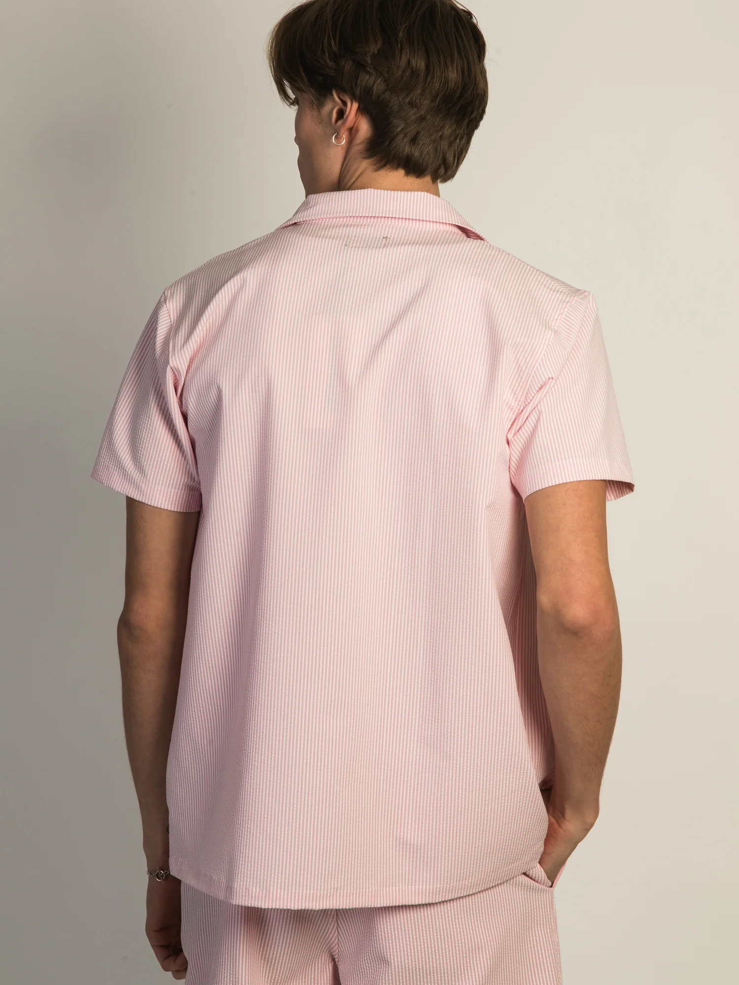 ISLAND HAZE SEERSUCKER SHORT SLEEVE WOVEN - LIGHT ROSE - Image 5