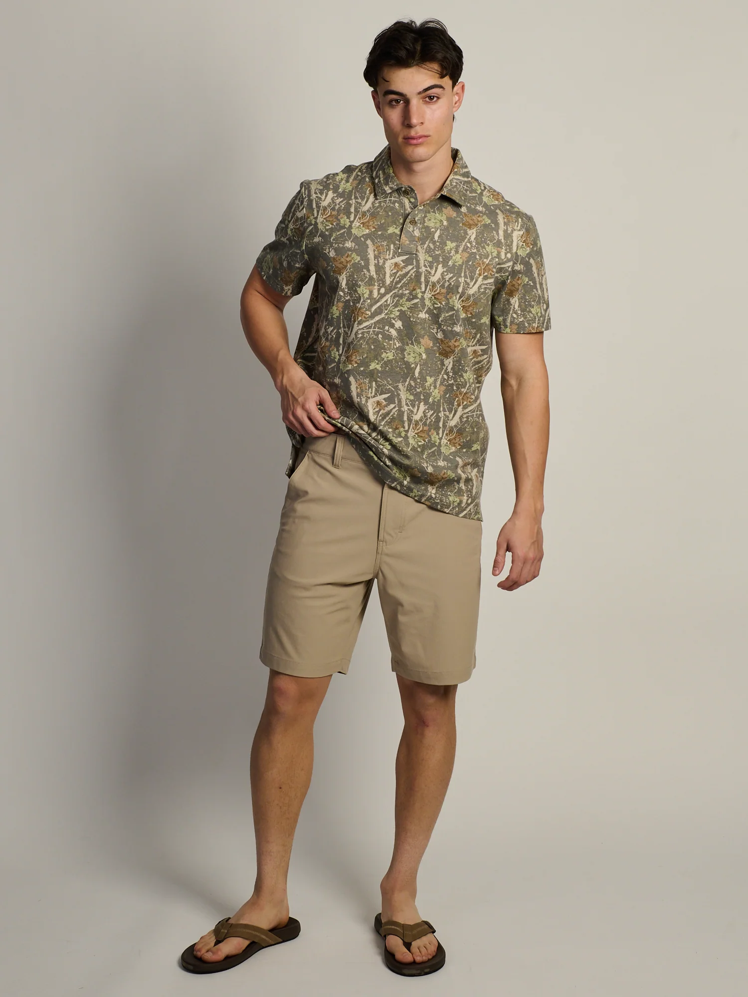 KOLBY 9in STRETCH SHORT - SAND - Image 2