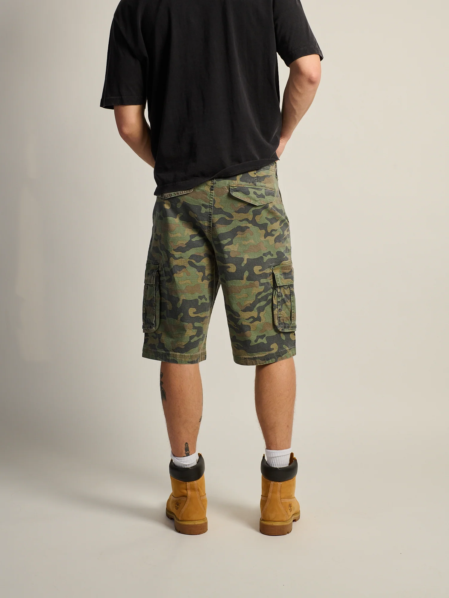 KOLBY BAGGY CARGO SHORT - CAMO - Image 5