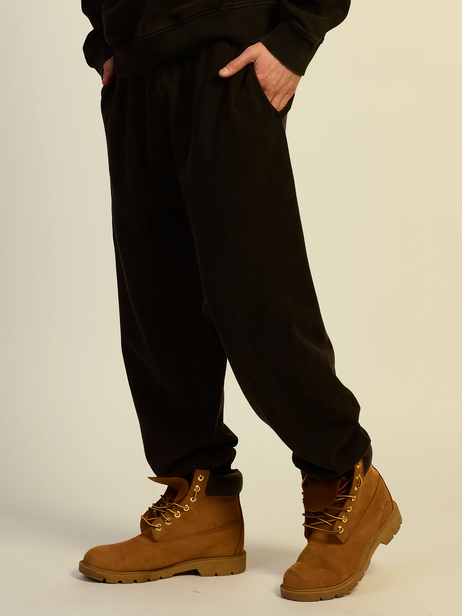 KOLBY BAGGY FLEECE JOGGER - BLACK - Image 3