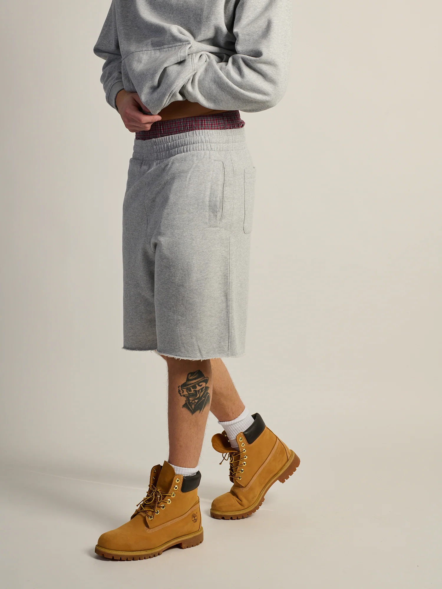 KOLBY BAGGY SWEAT SHORT - HEATHER GREY - Image 3