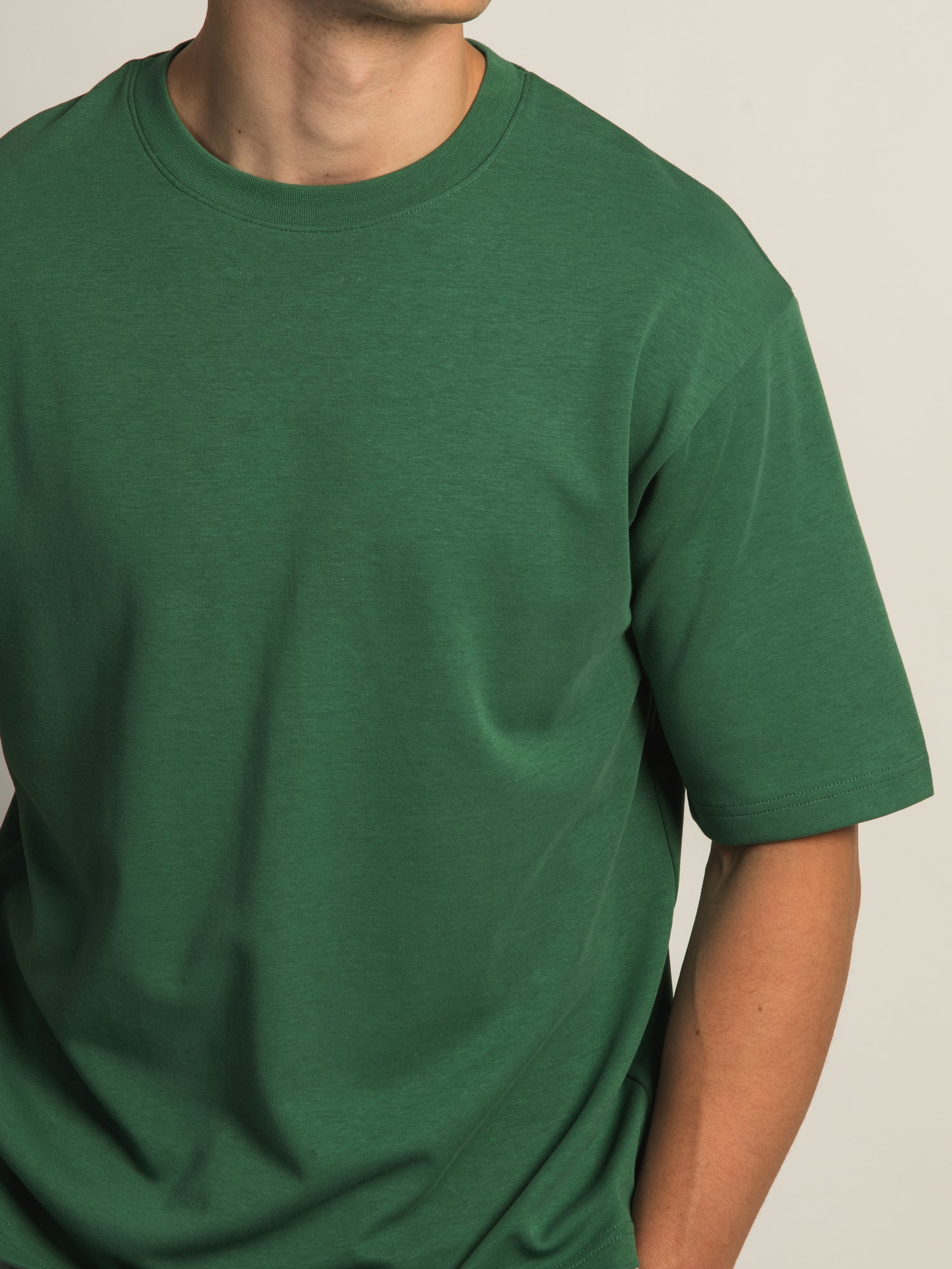 KOLBY KEEP COOL BOXY FIT TEE - PINE - Image 3