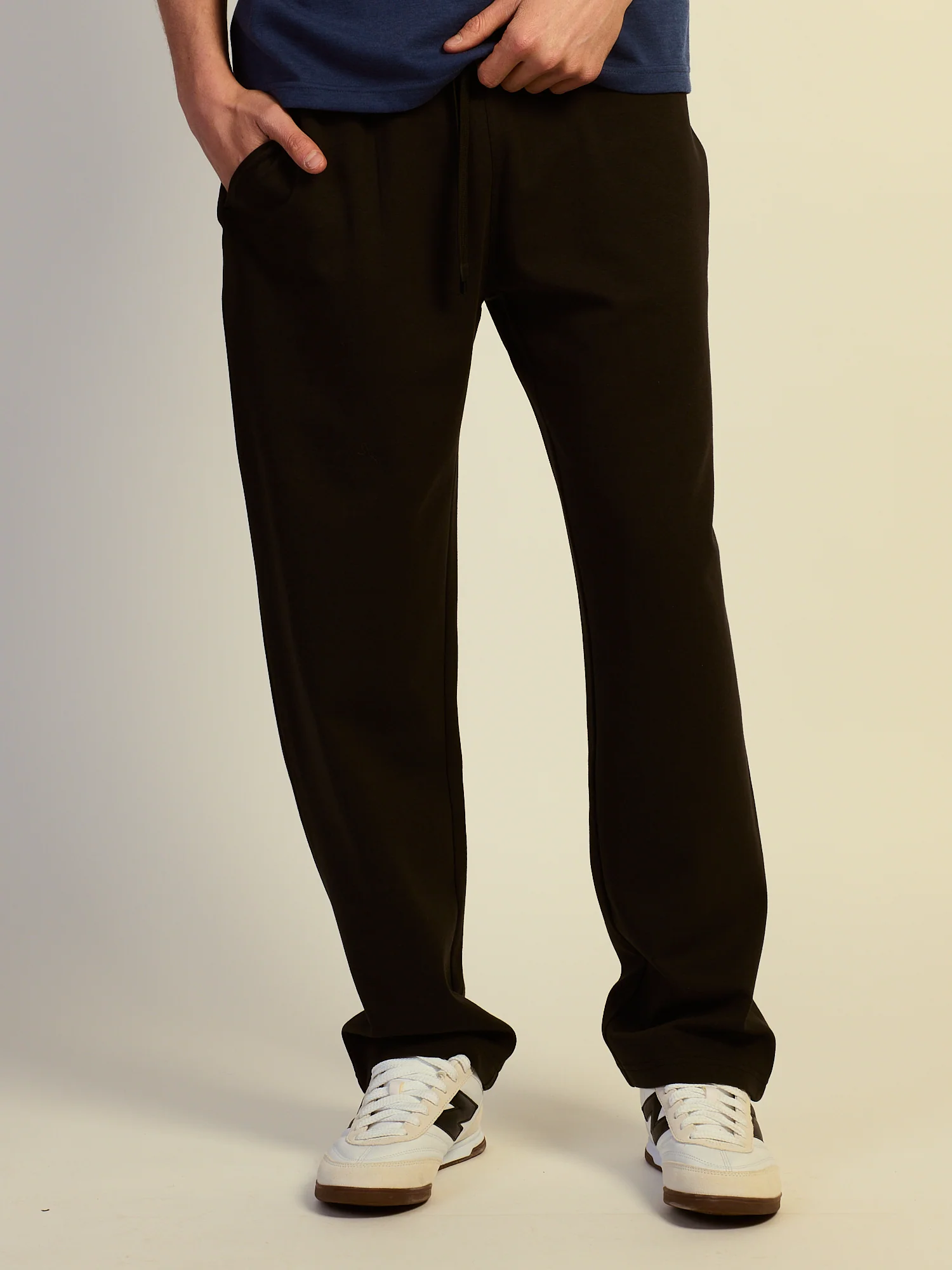 KOLBY KEEP COOL STRAIGHT LEG PANT - BLACK