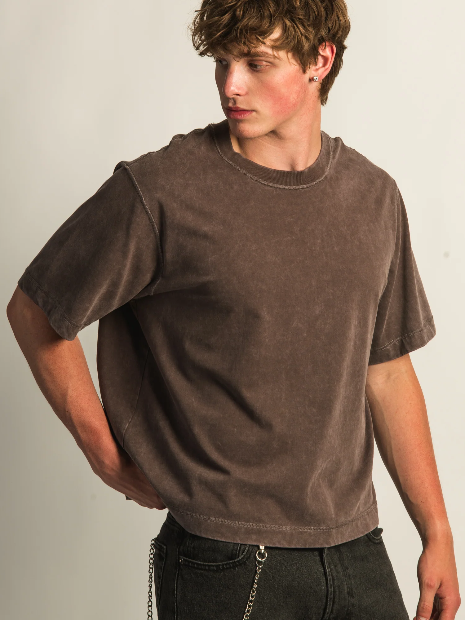 KOLBY SHORT CUT HEAVYWEIGHT TEE - BROWN - Image 2