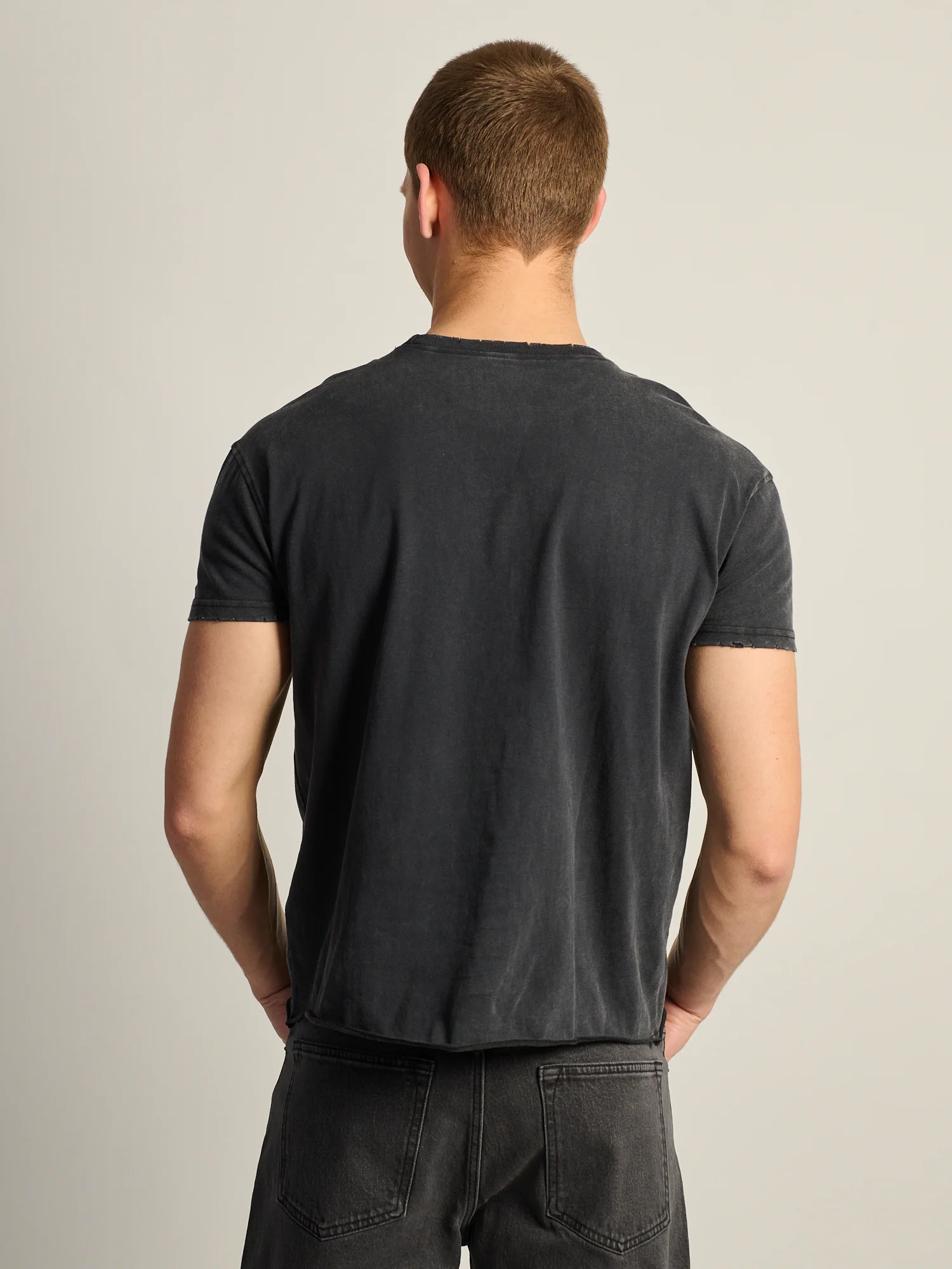 KOLBY SHORT CUT MUSCLE TEE - BLACK - Image 5