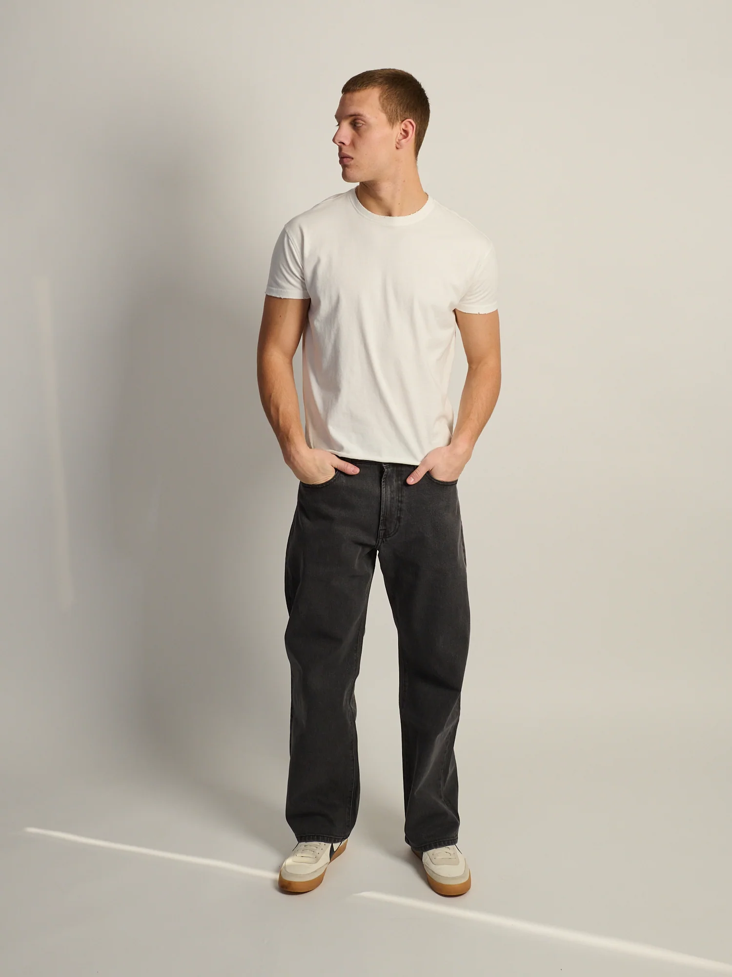 KOLBY SHORT CUT MUSCLE TEE - WHITE - Image 3