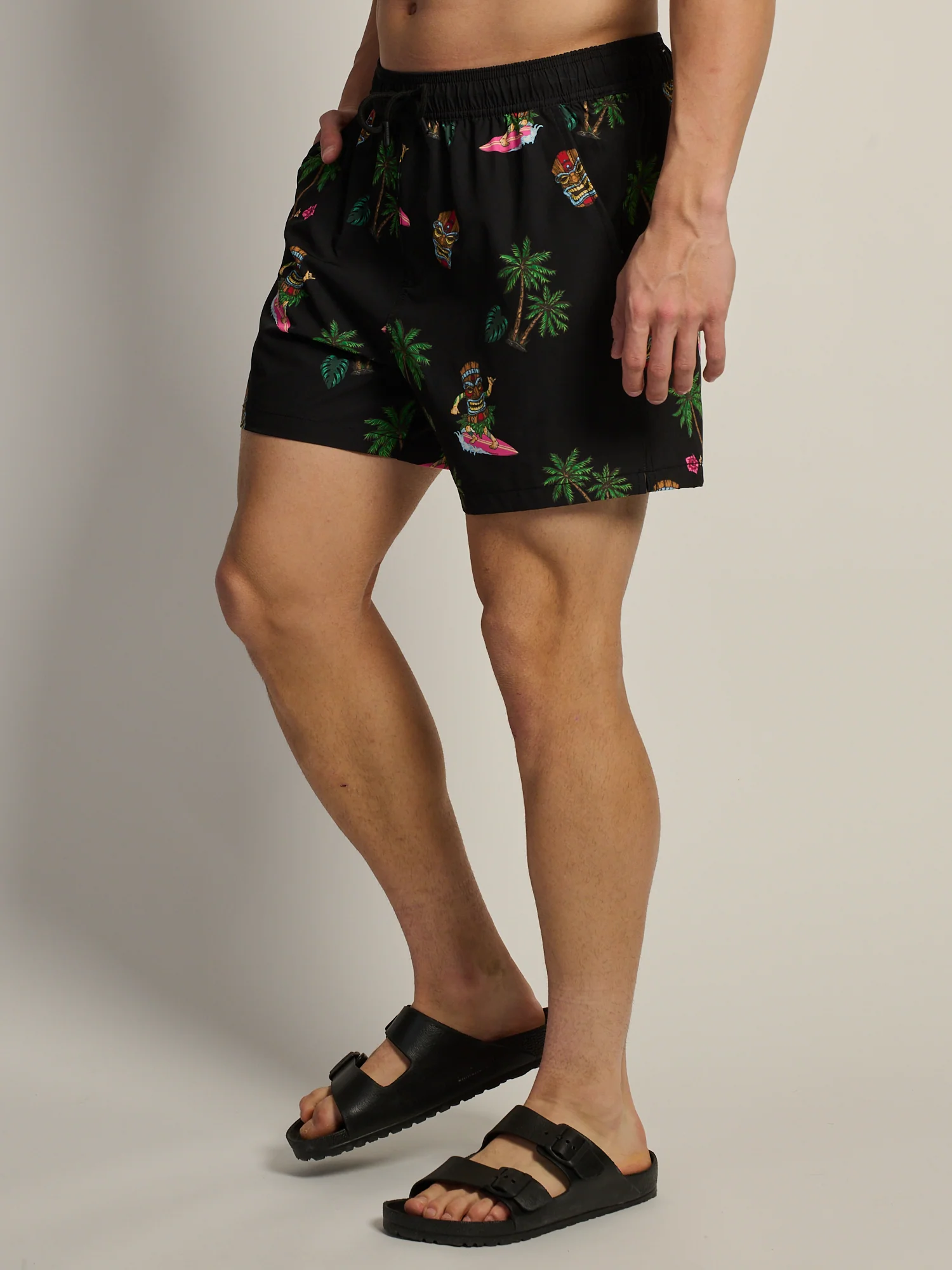 KOLBY TIKI 5in STRETCH SWIM SHORT - BLACK - Image 3