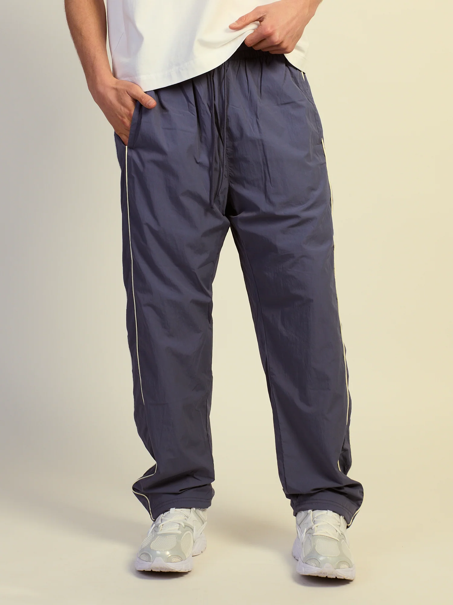 KOLBY TRACK PANT - BLUE - Image 2
