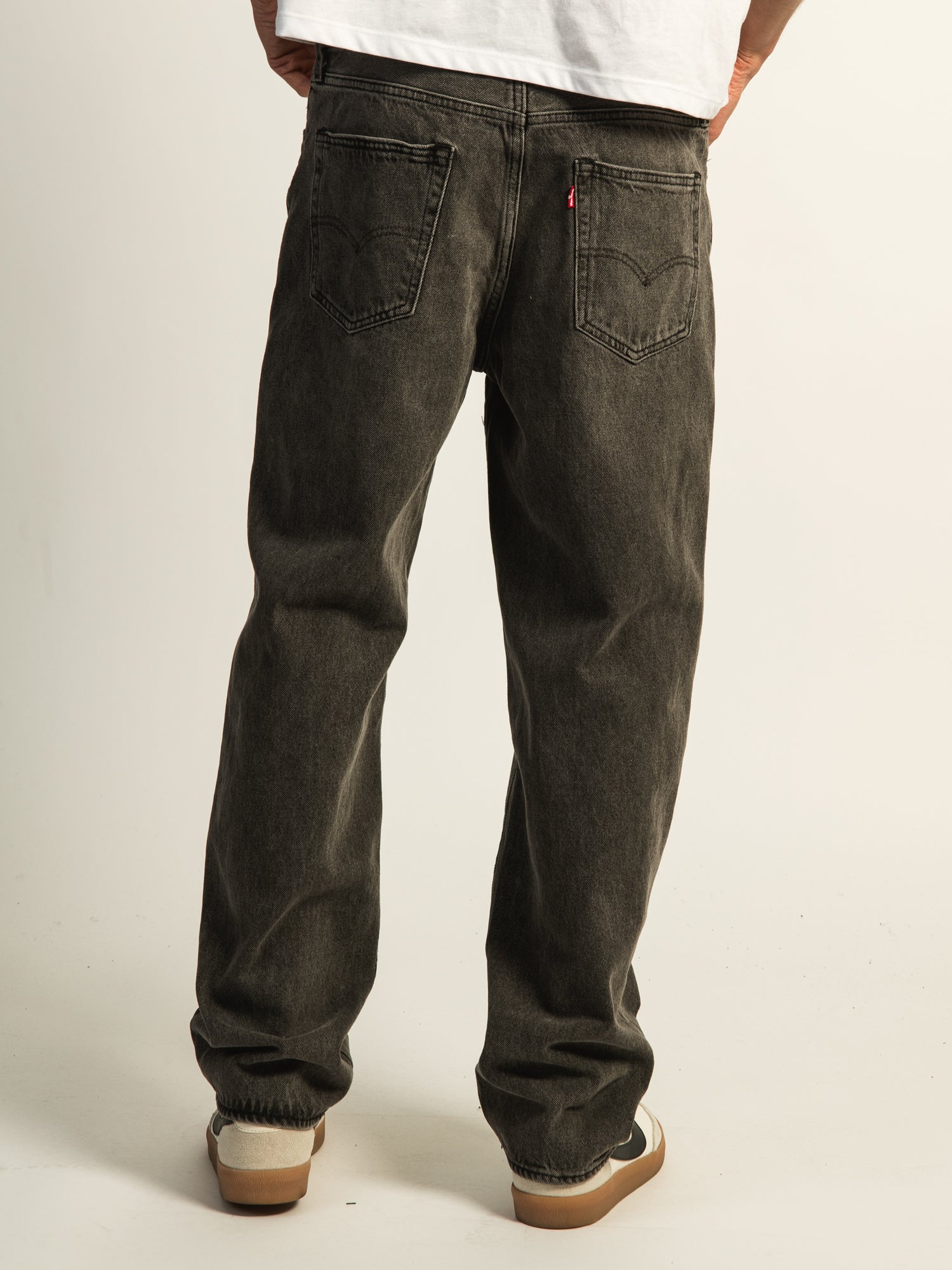 LEVIS 568 LOOSE STRAIGHT 32in - BLK PRTY - Image 4