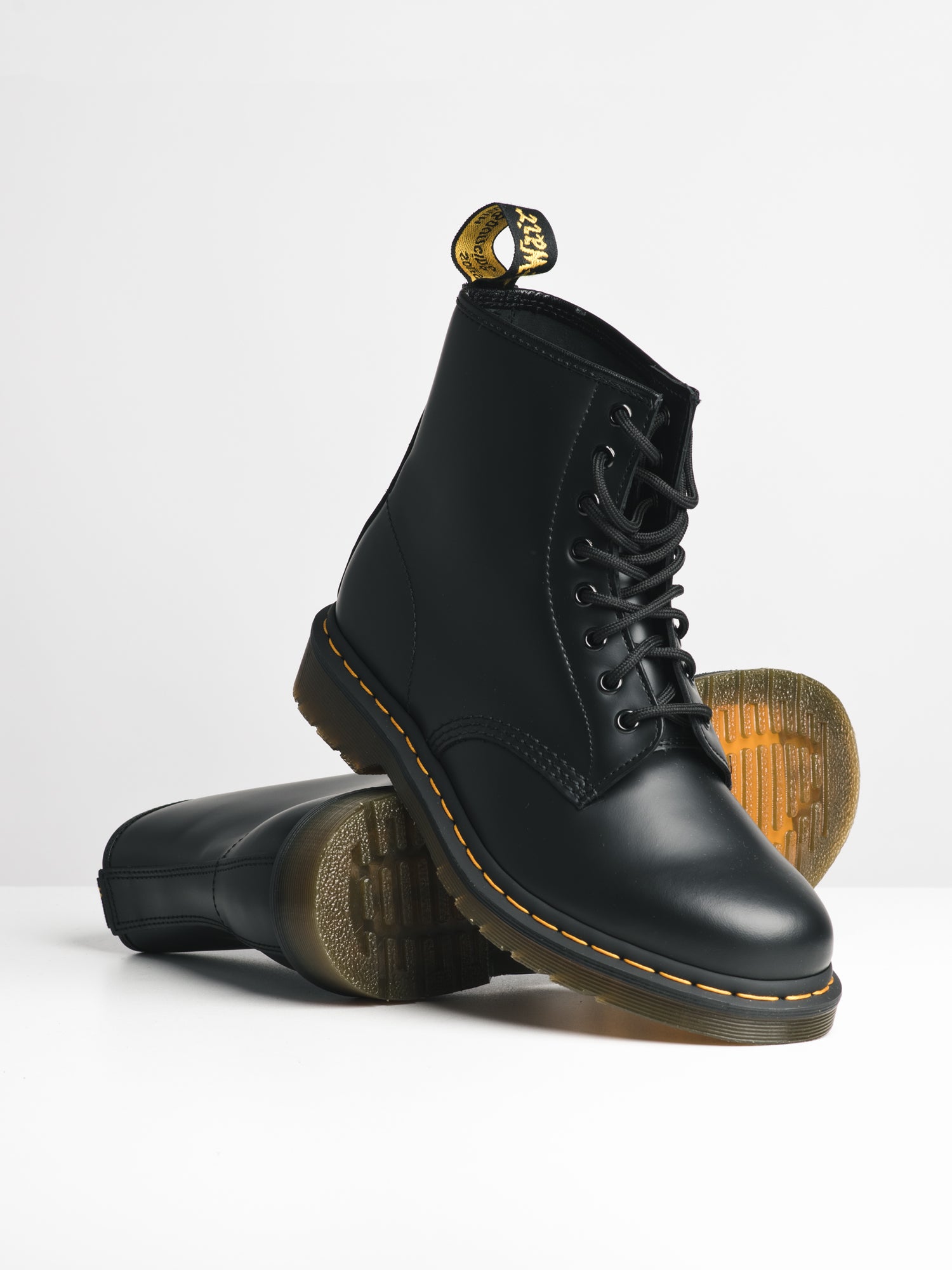 MENS DR MARTENS 1460 8EYE BOOTS - Image 2