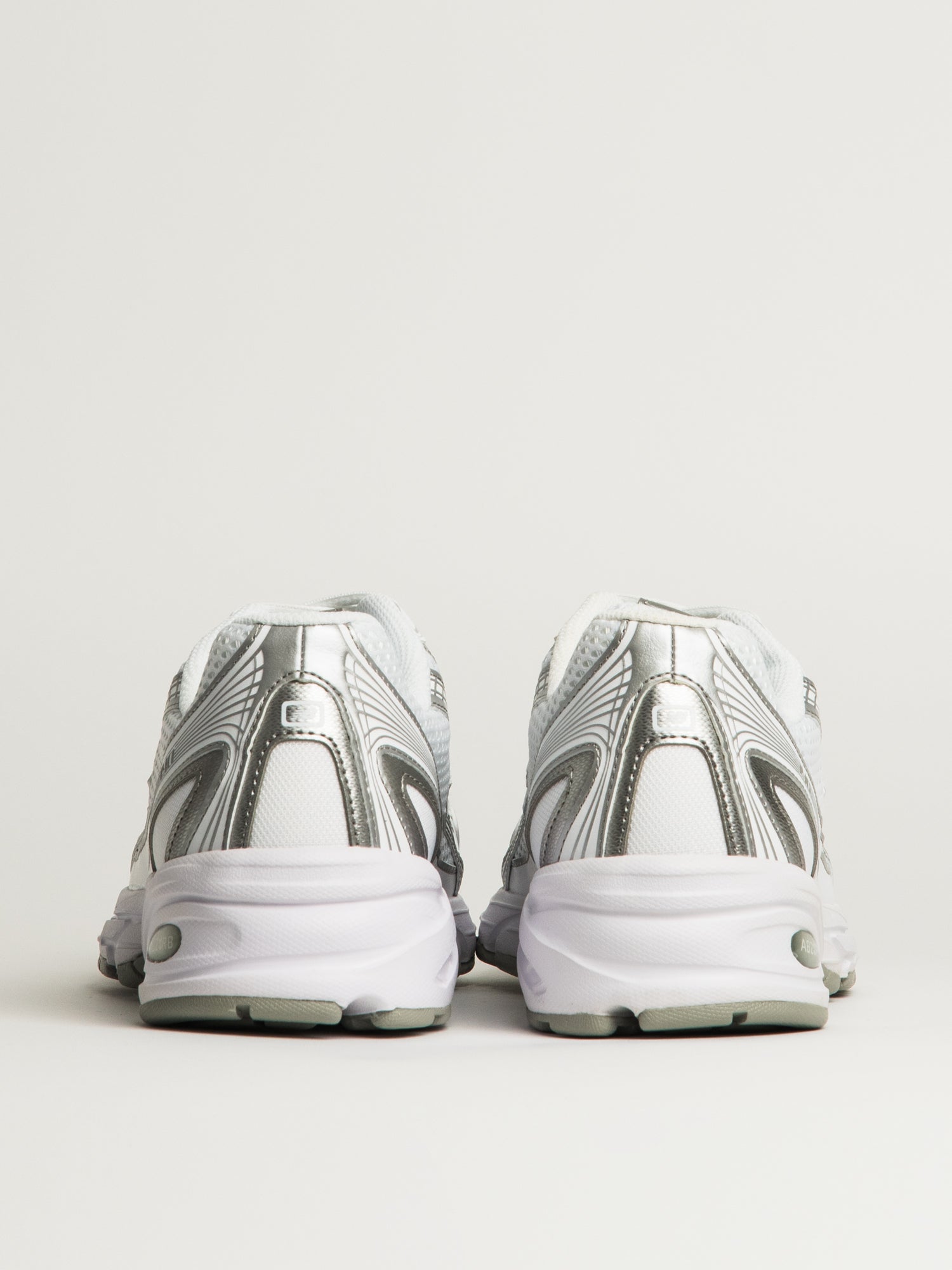 MENS NEW BALANCE THE 740 SNEAKER - WHITE - Image 5