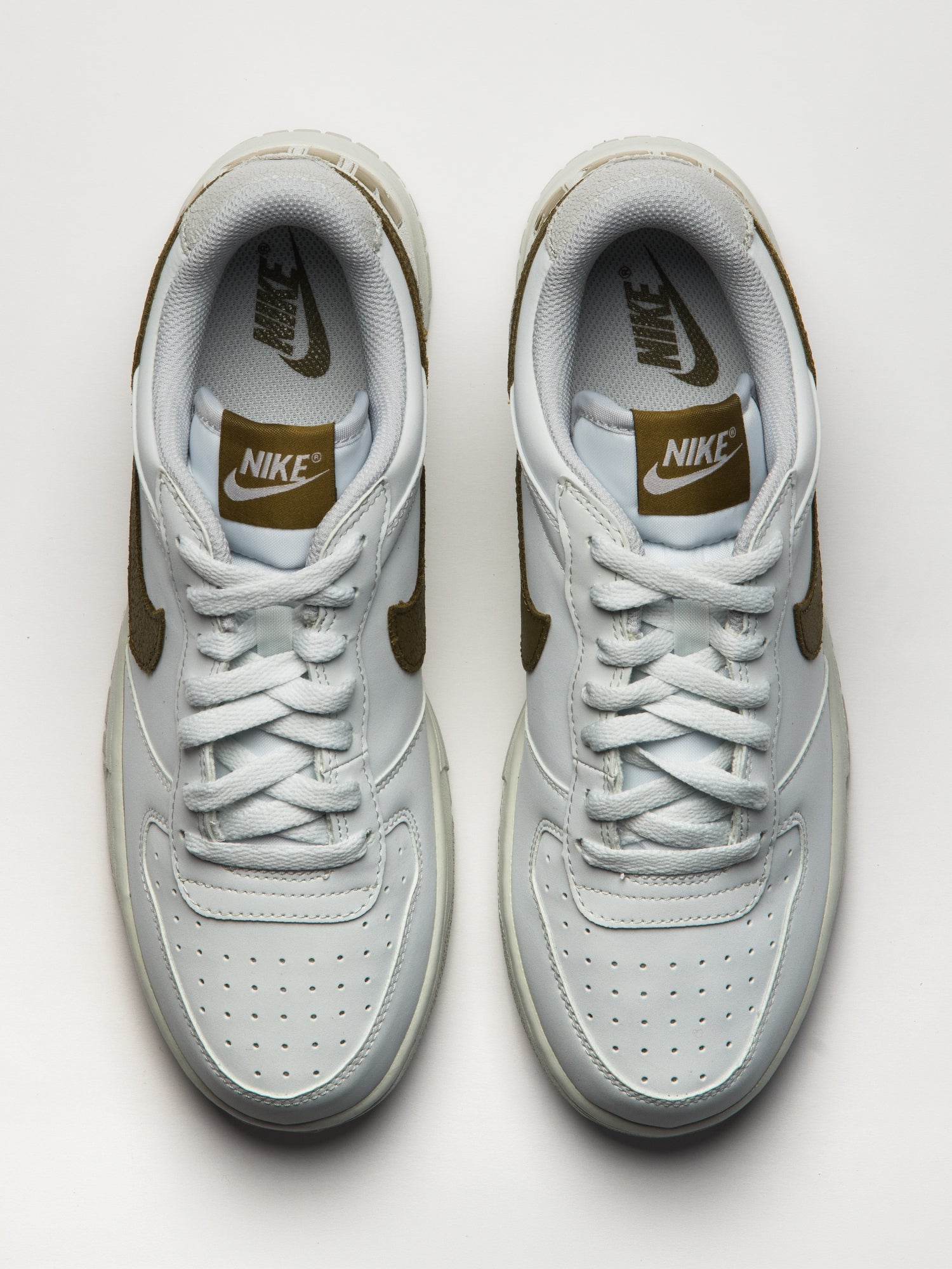 MENS NIKE BIG LOW LUX SNEAKER - Image 4