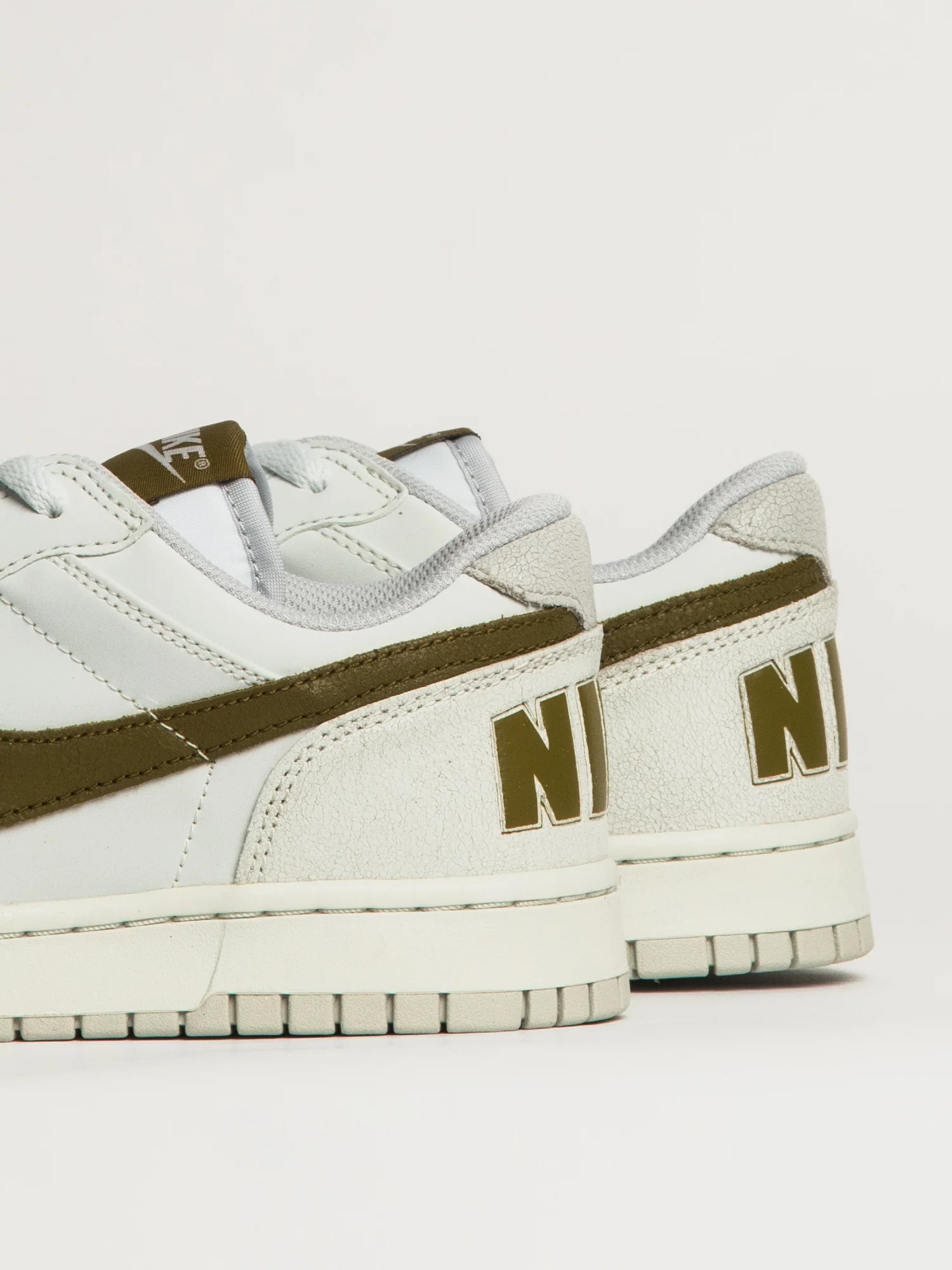 MENS NIKE BIG LOW LUX SNEAKER - Image 7
