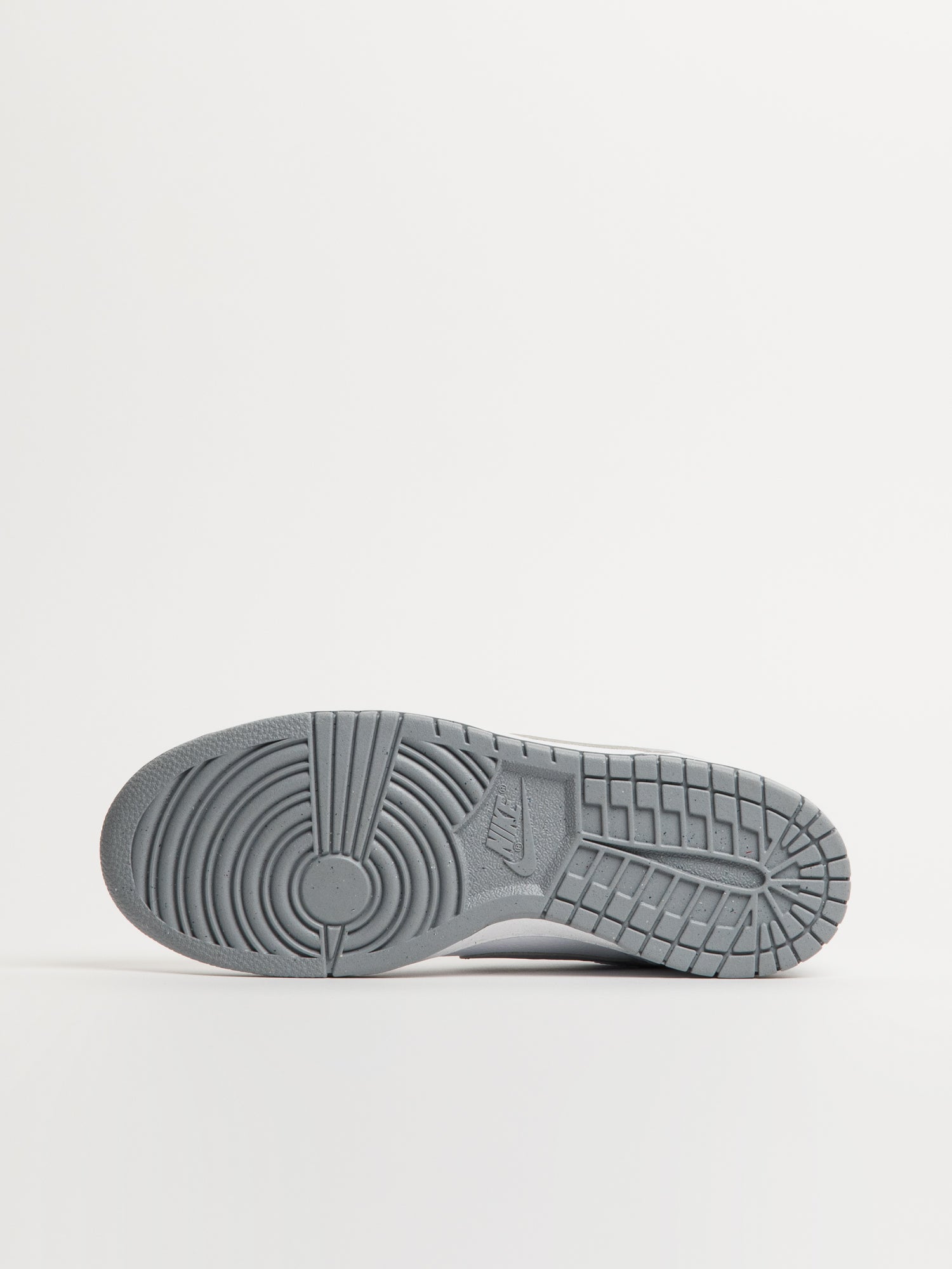 MENS NIKE BIG NIKE LOW SNEAKER - WHITE/WOLF GREY - Image 6