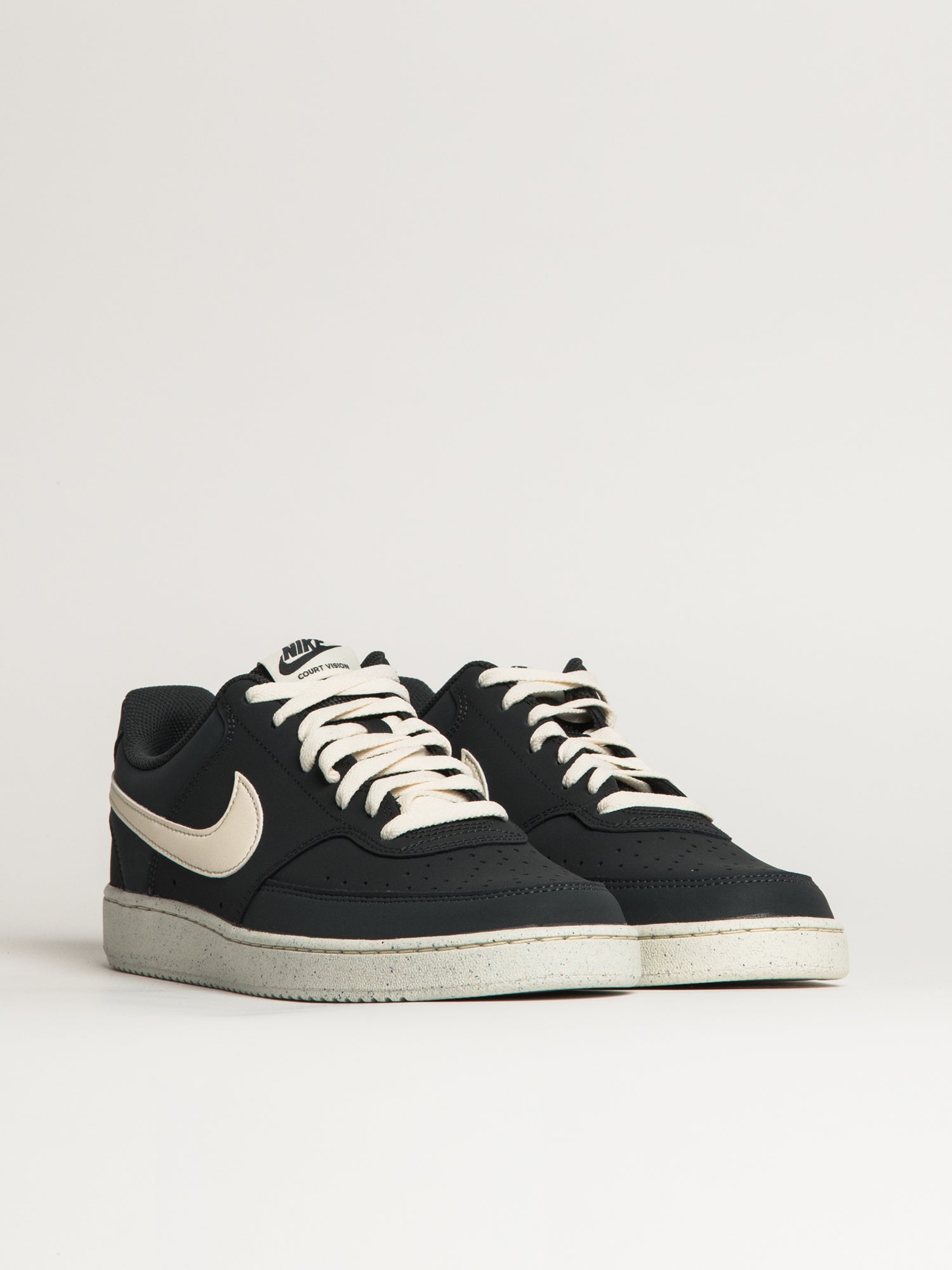 MENS NIKE COURT VISION LOW PREMIUM SNEAKER - Image 2