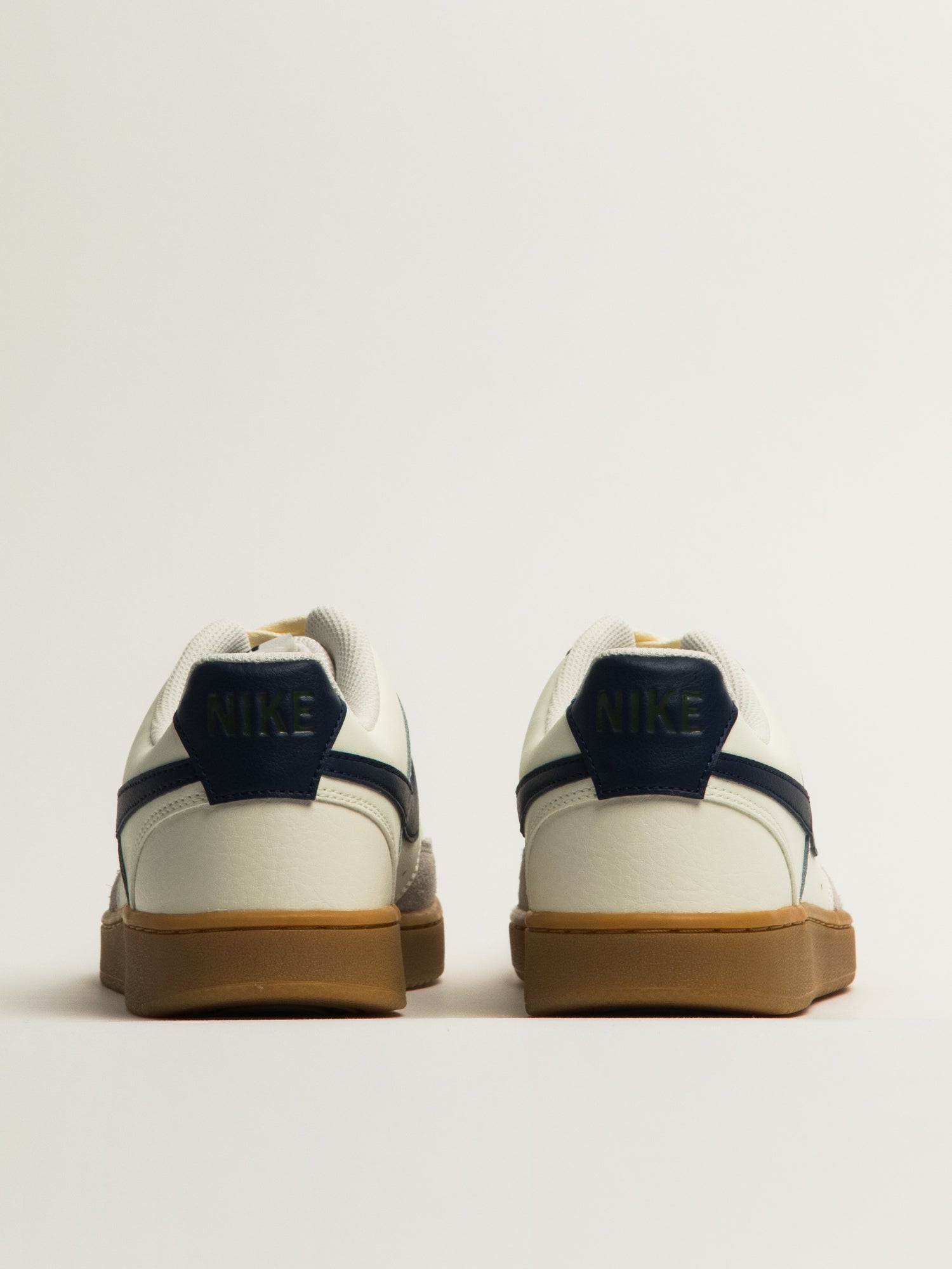 MENS NIKE COURT VISION LOW SNEAKER - SAIL/NAVY - Image 5