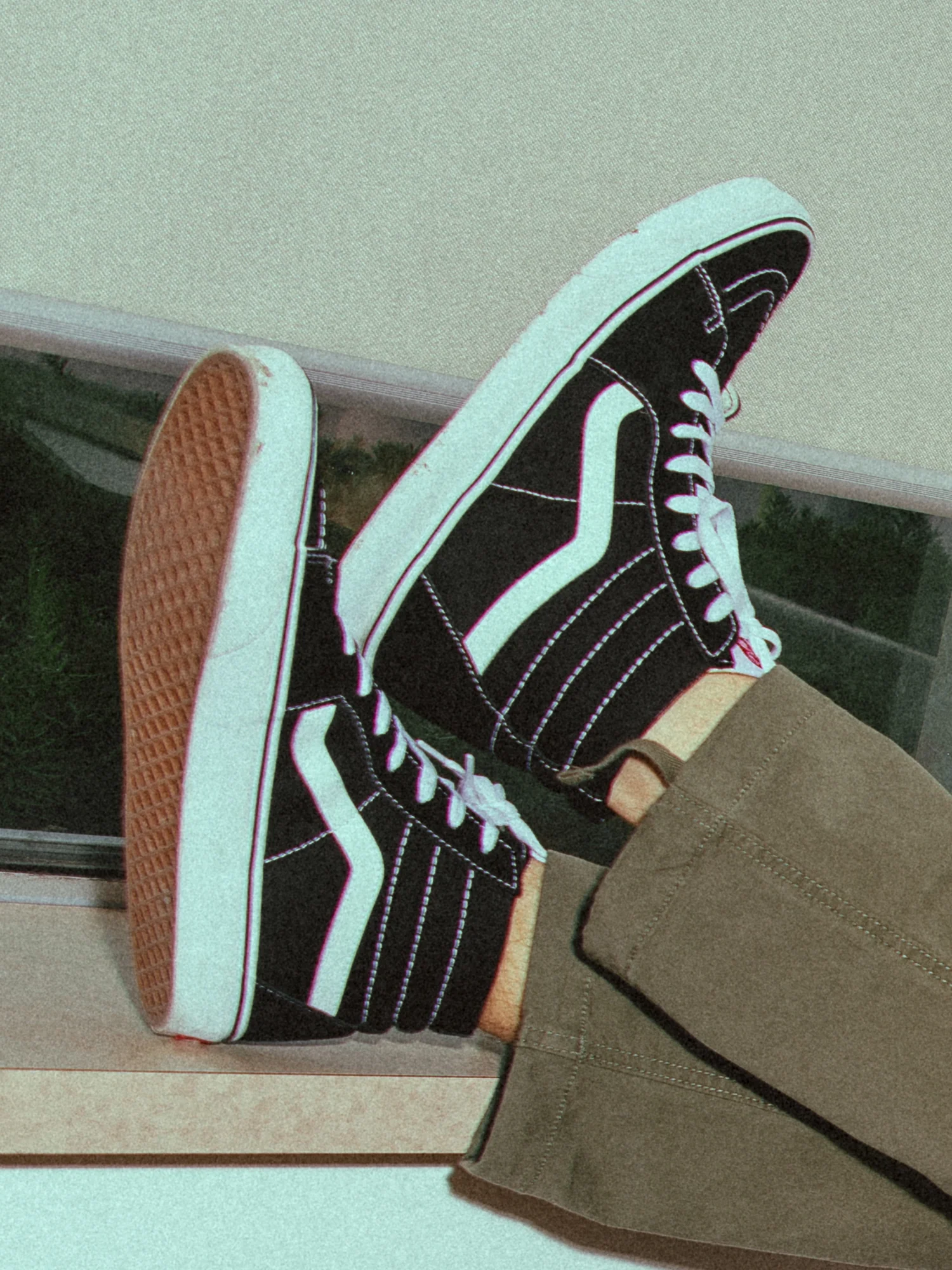 MENS VANS SK8 HI BLACK/WHITE SNEAKER - Image 5