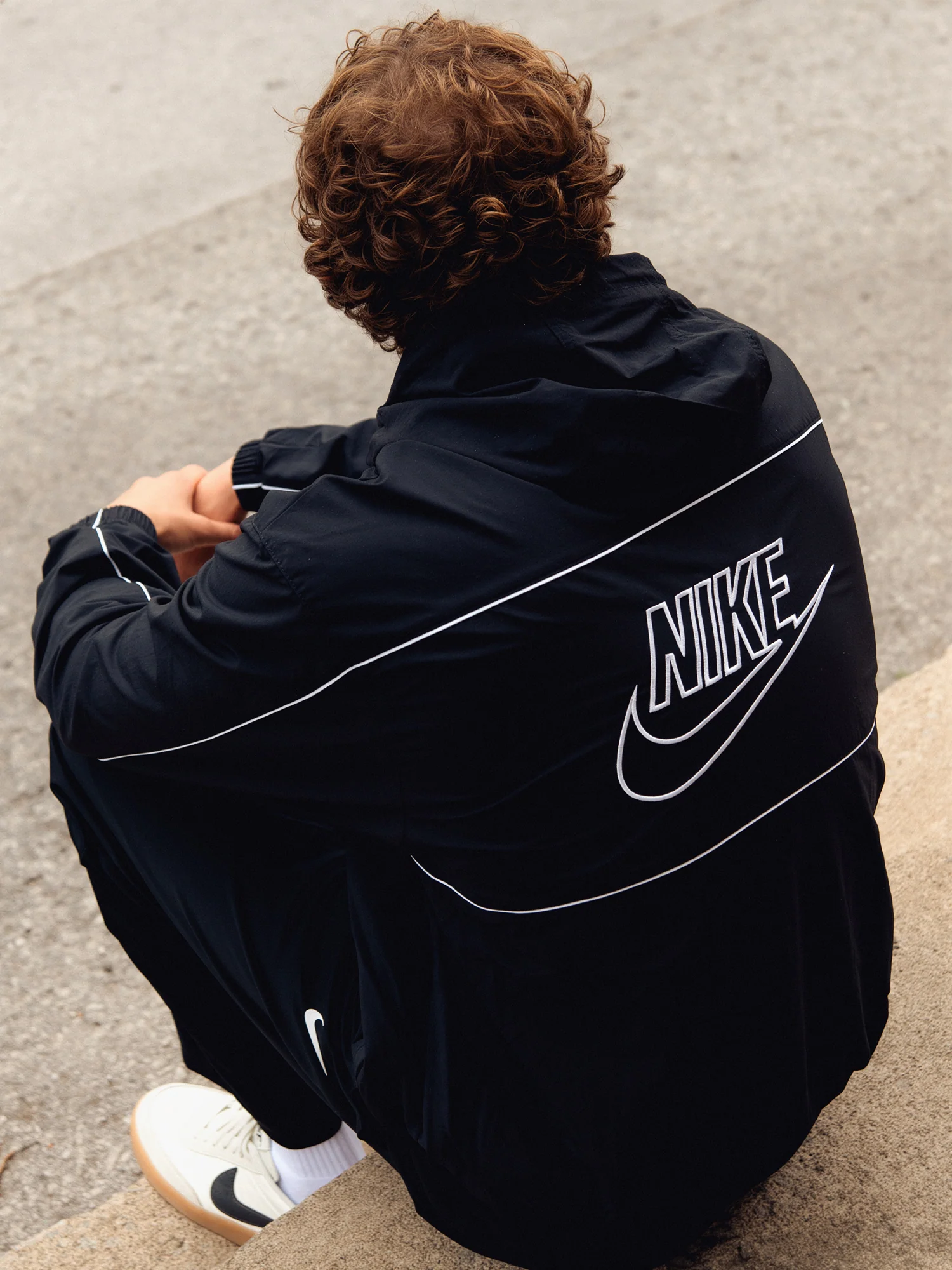 NIKE ATHLETE HOODED JACKET - Image 2