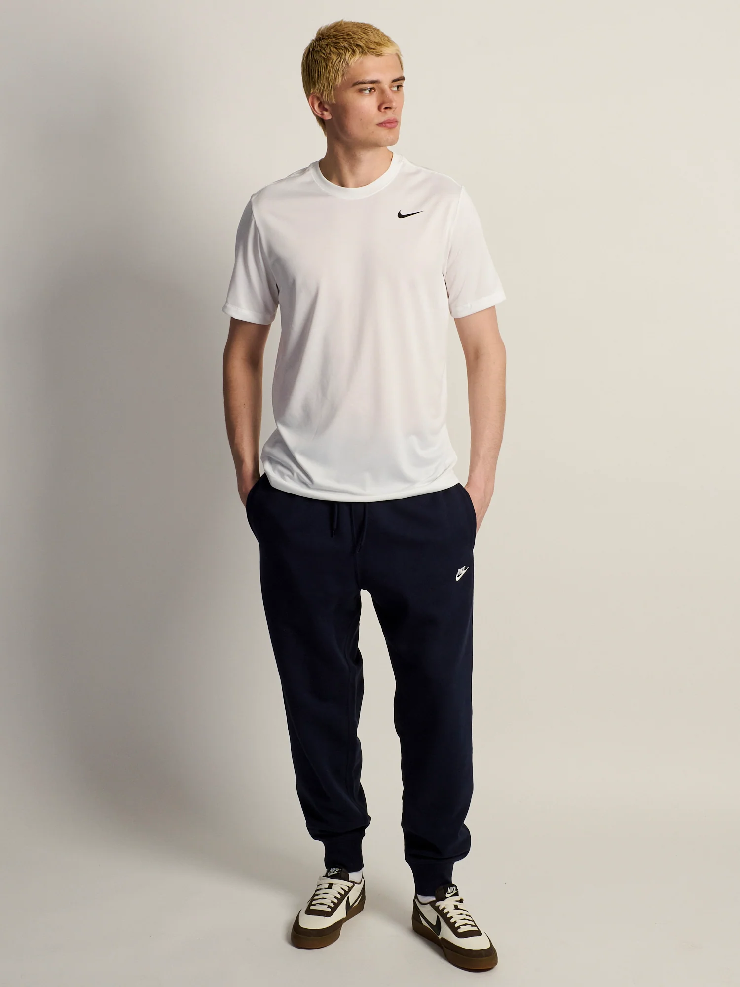 NIKE CLUB JOGGERS - OBSIDIAN - Image 2