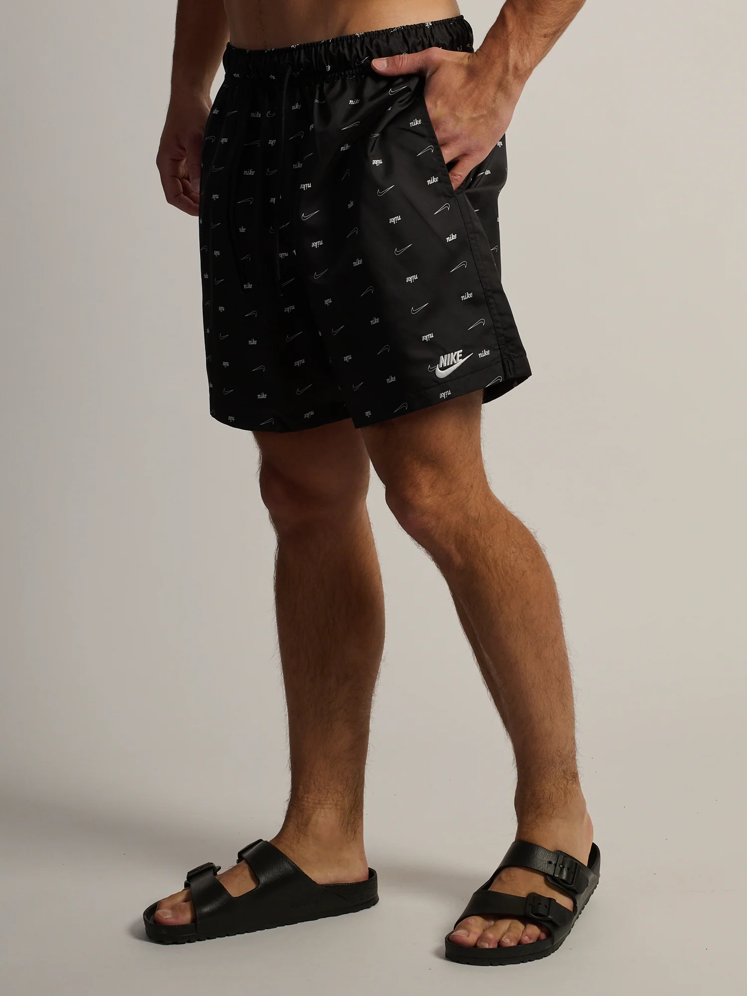 NIKE CLUB WOVEN ALL OVER PRINT FLOW SHORT - Image 3