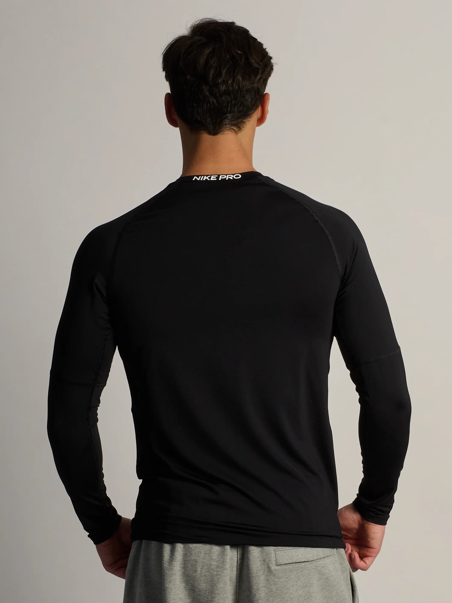 NIKE DRI-FIT LONG SLEEVE FITNESS TOP - BLACK - Image 5