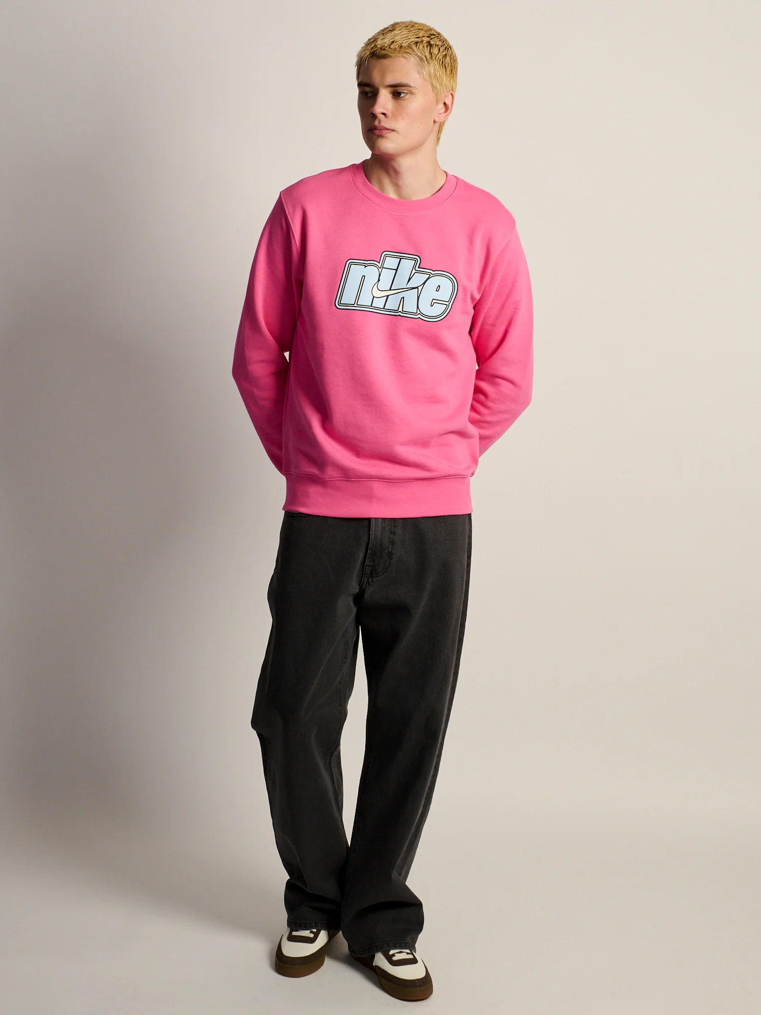 NIKE FIT CREWNECK - PINK - Image 3