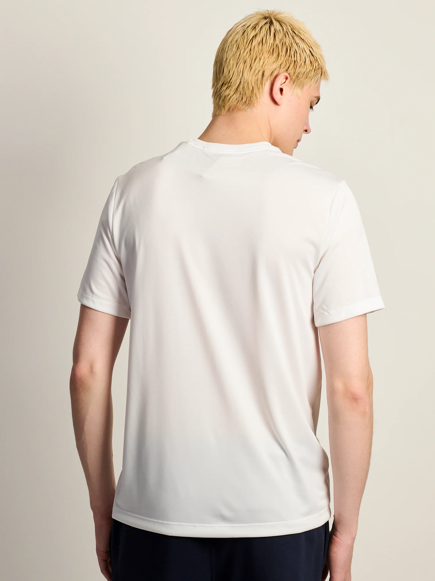 NIKE FITNESS T-SHIRT - WHITE - Image 4