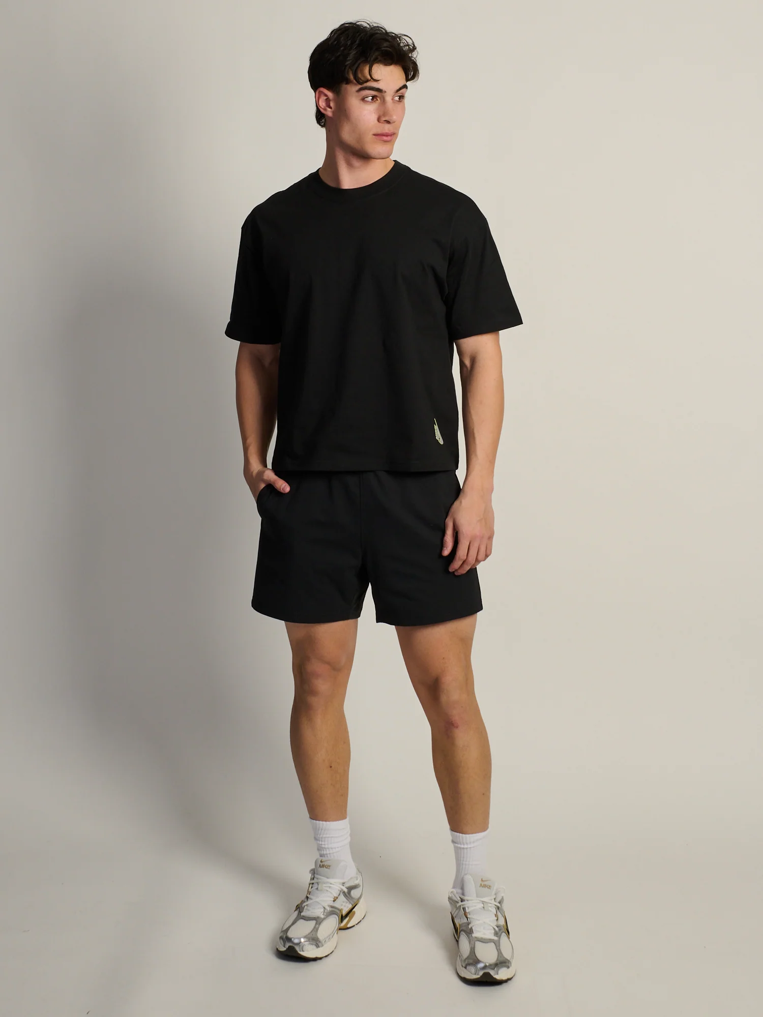 NIKE SPORTSWEAR BOXY FIT T-SHIRT - Image 2