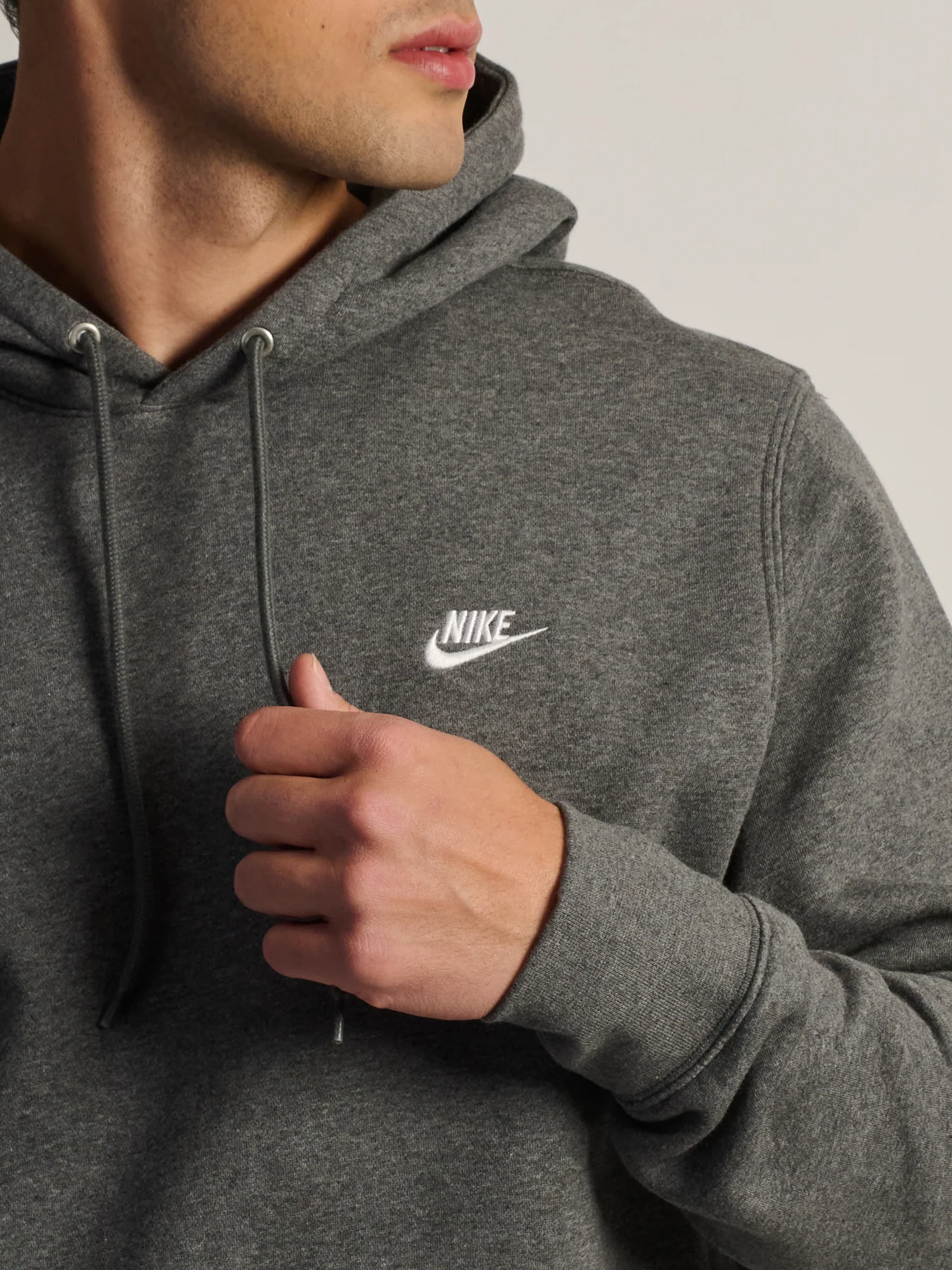NIKE SPORTSWEAR CLUB PULL OVER HODDIE- CHARCOAL - Image 3