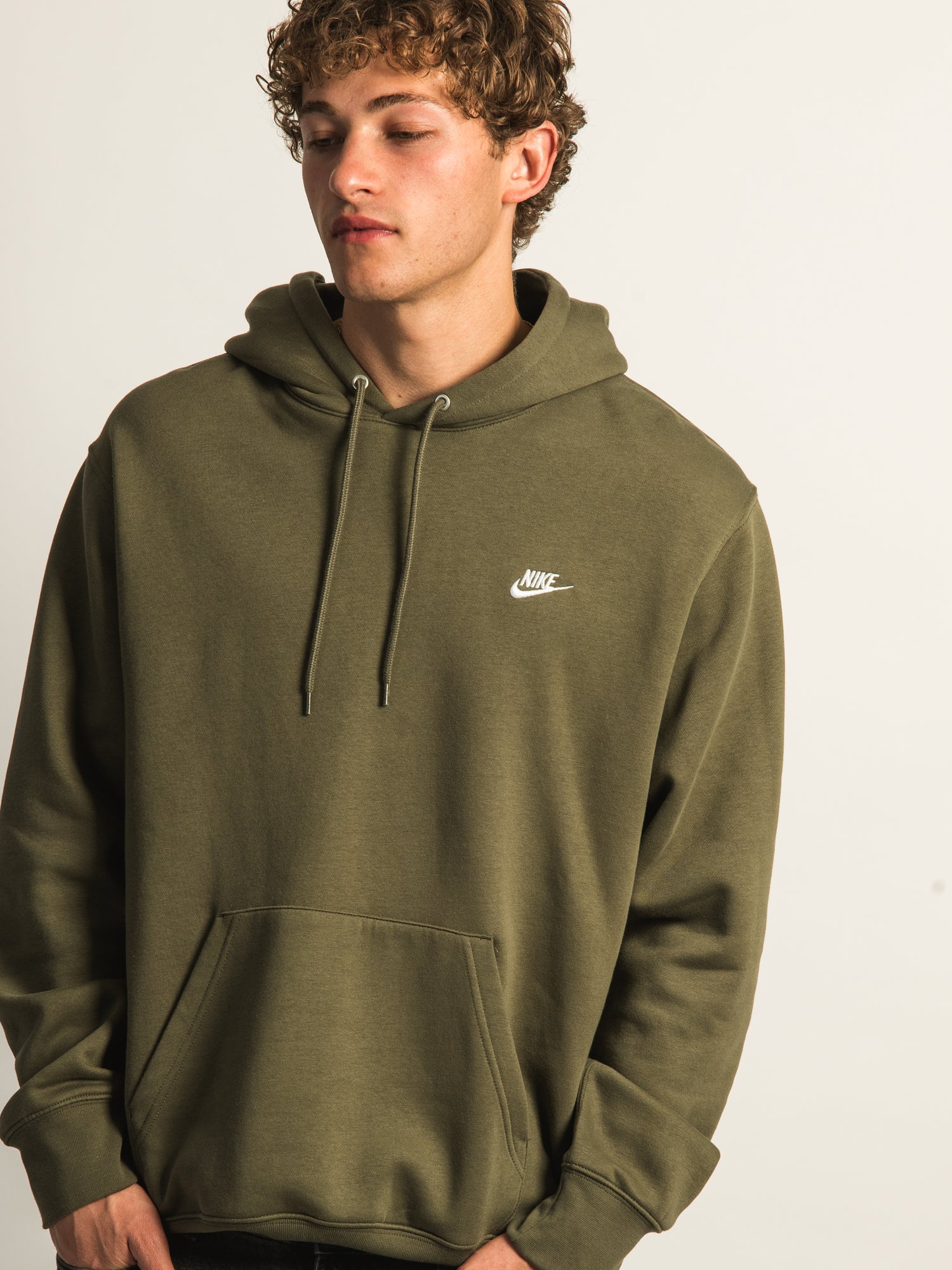 NIKE SPORTSWEAR CLUB PULLOVER HOODIE - OLIVE - Image 3